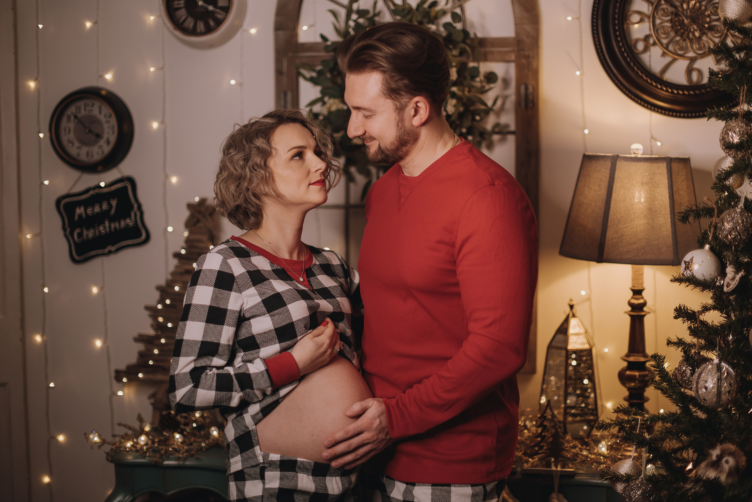 12.03.2022 Christmas Photoshoot 14. Wedding family event photographer in Chicago Nick Yushevich