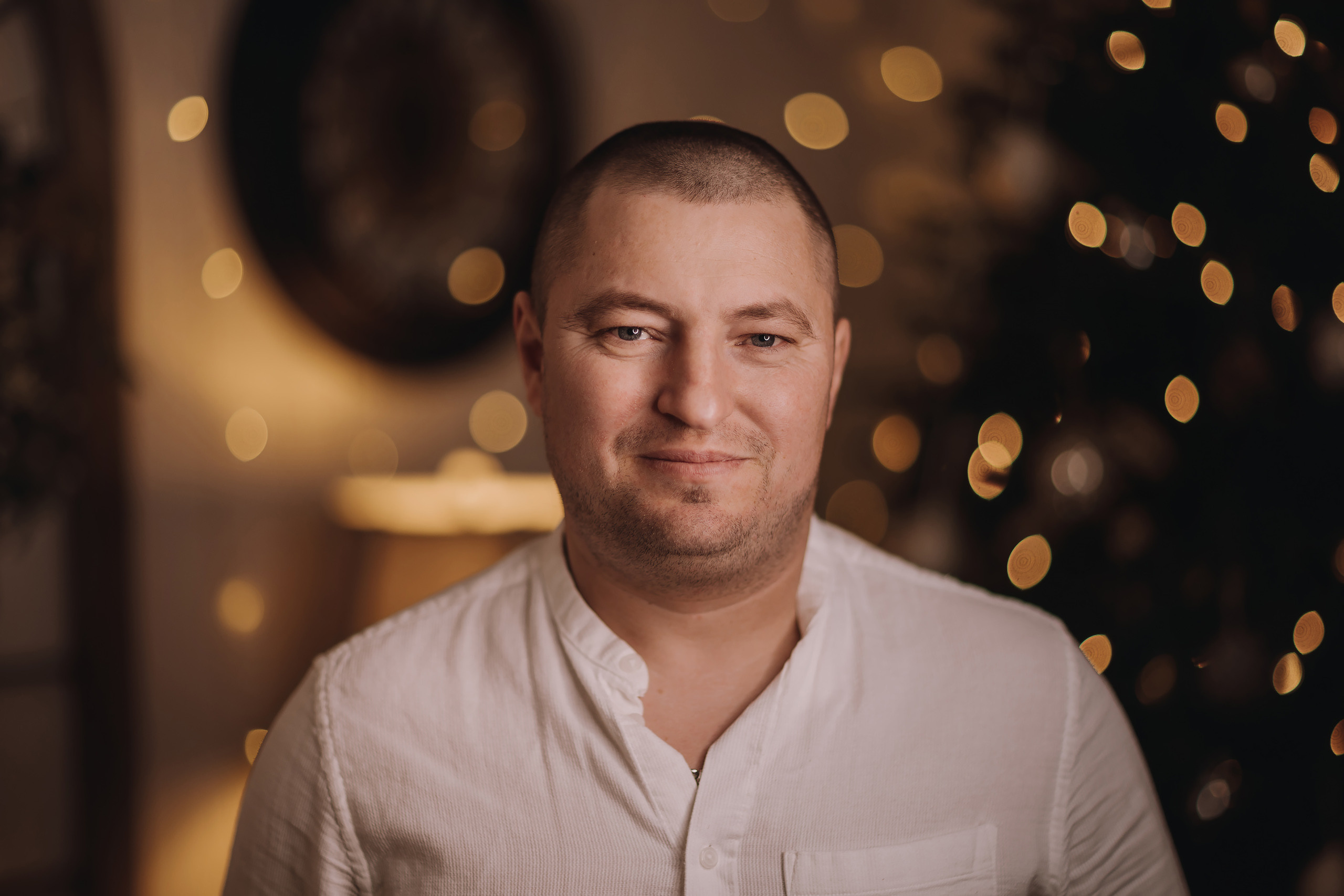 02.04.2023 Christmas Photoshoot 24. Wedding family event photographer in Chicago Nick Yushevich