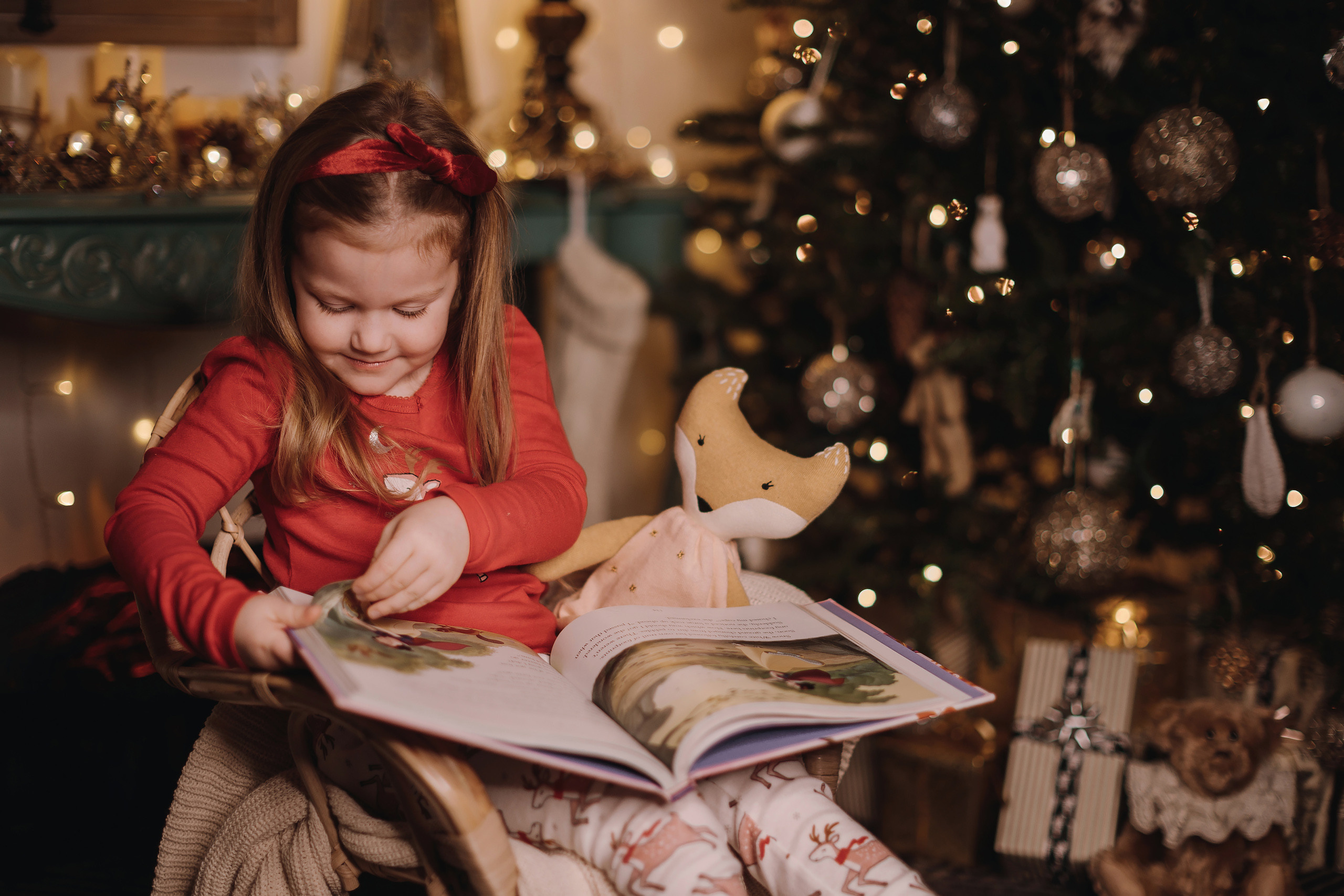 13.12.2022 Christmas Photoshoot 20. Wedding family event photographer in Chicago Nick Yushevich