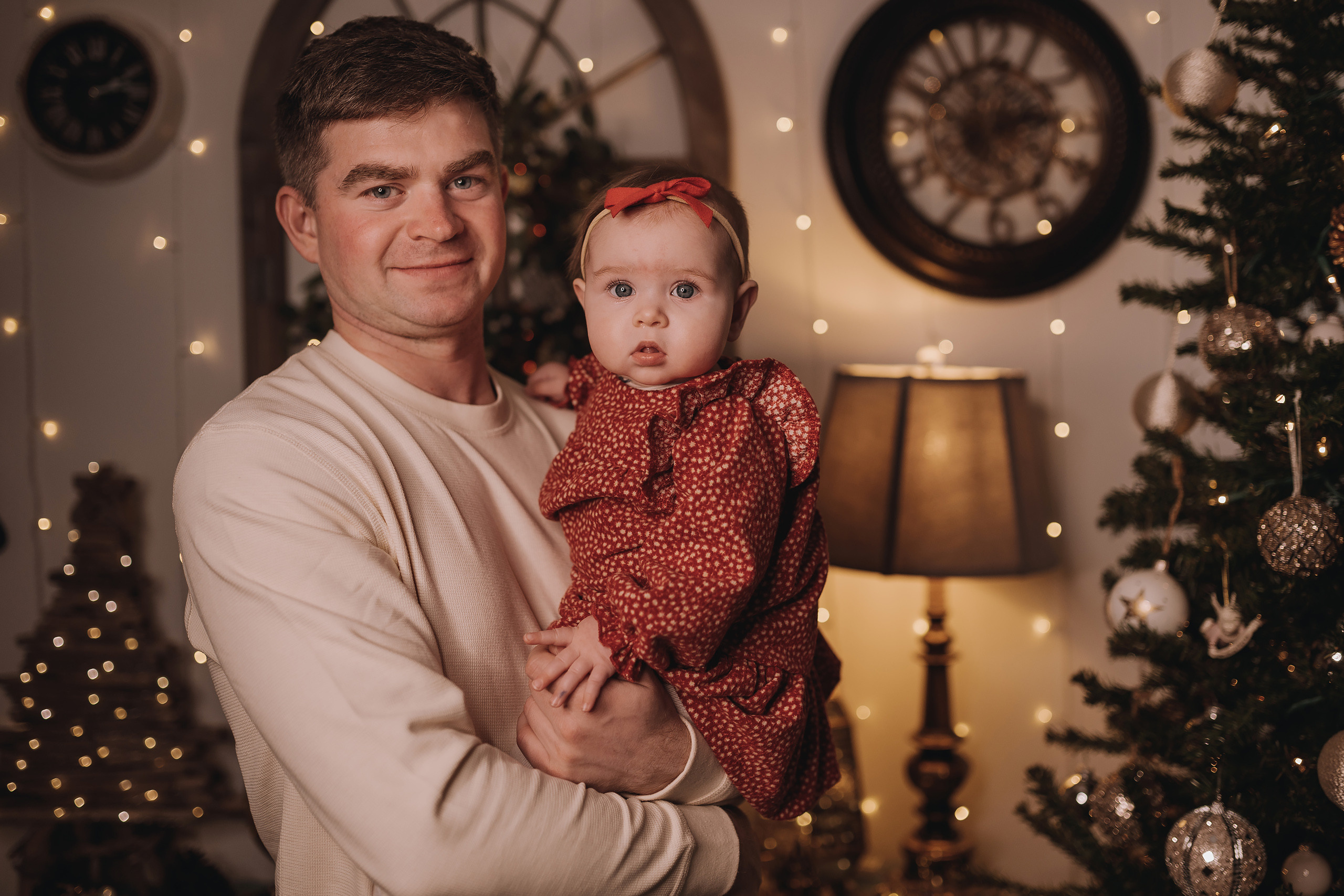 12.03.2022 Christmas Photoshoot 13. Wedding family event photographer in Chicago Nick Yushevich