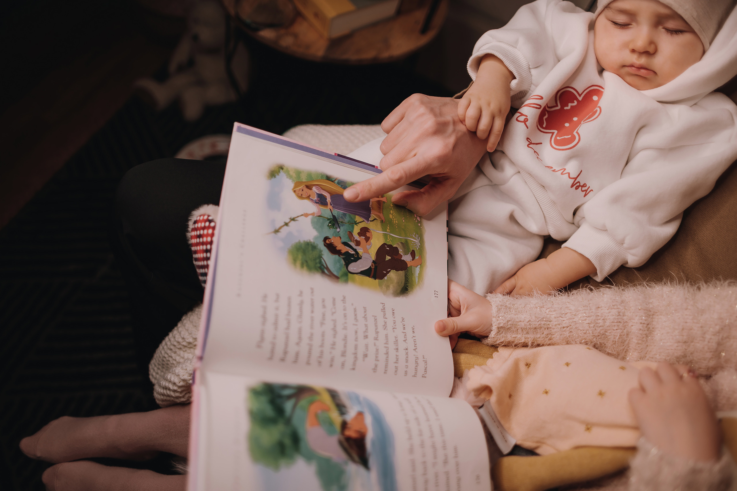 17.12.2022 Christmas Photoshoot 21. Wedding family event photographer in Chicago Nick Yushevich