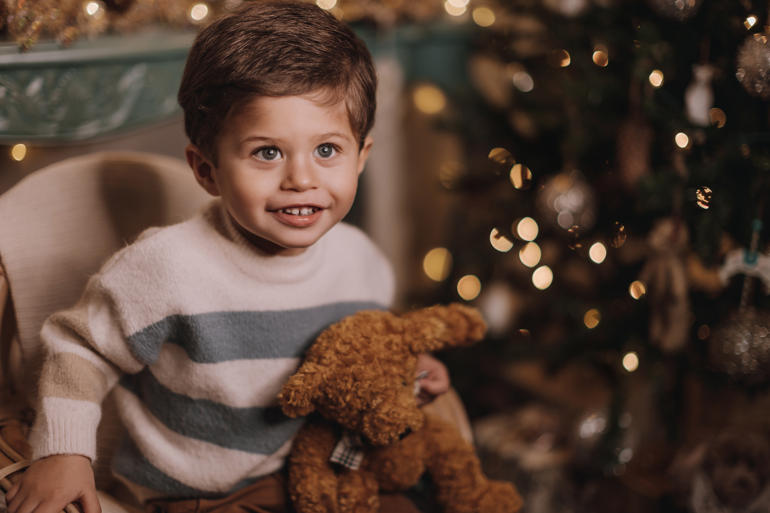 12.11.2022 Christmas Photoshoot 18. Wedding family event photographer in Chicago Nick Yushevich