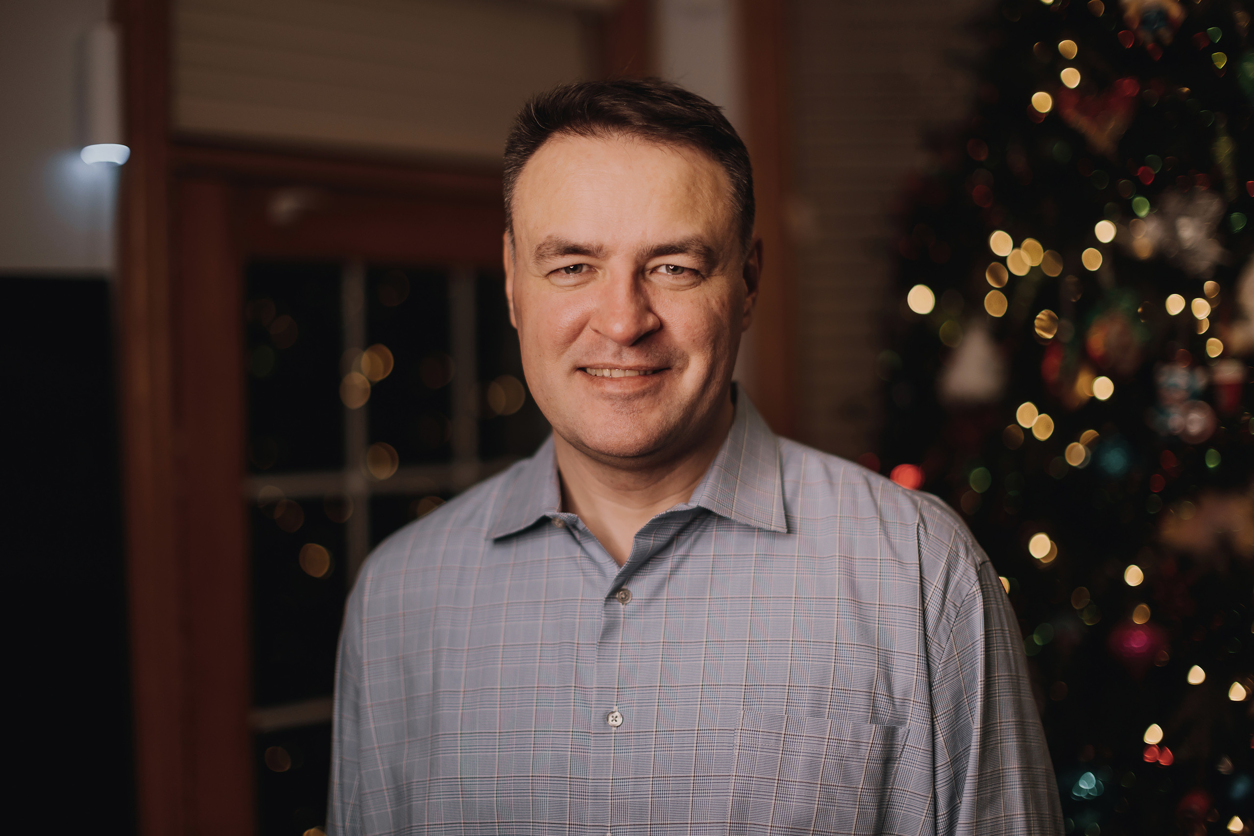 12.09.2022 Christmas Photoshoot 15. Wedding family event photographer in Chicago Nick Yushevich