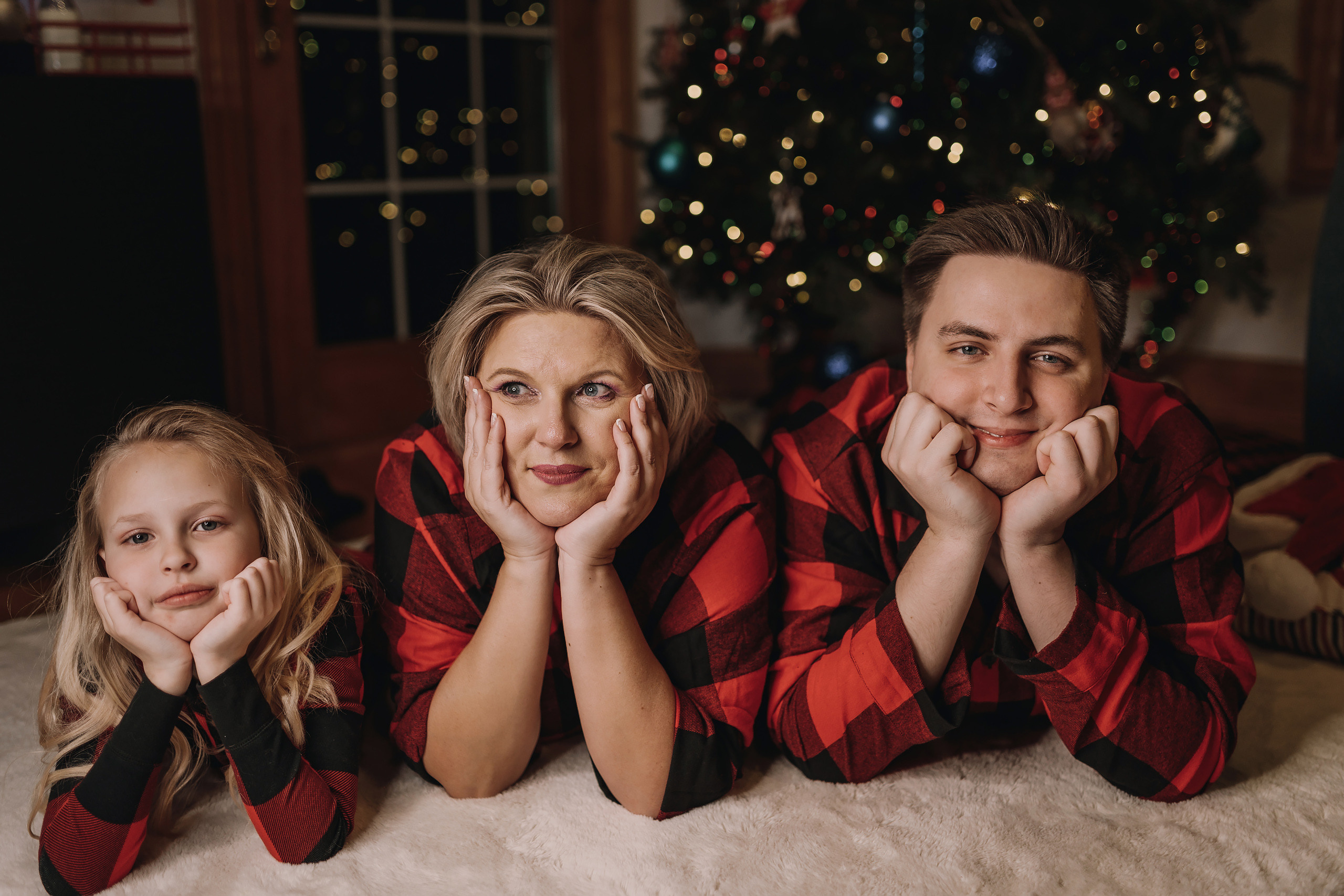 12.09.2022 Christmas Photoshoot 15. Wedding family event photographer in Chicago Nick Yushevich