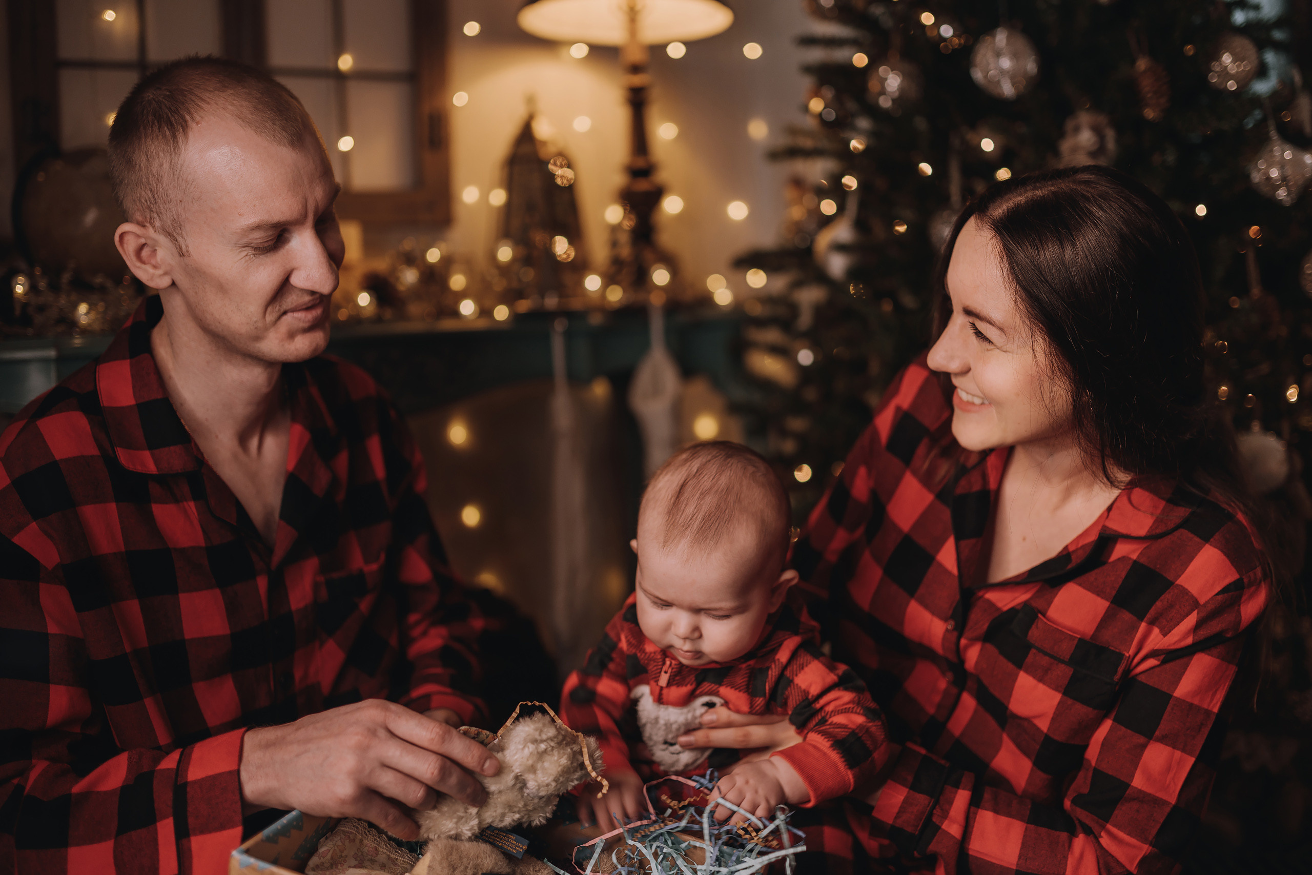 09.01.2023 Christmas Photoshoot 21. Wedding family event photographer in Chicago Nick Yushevich