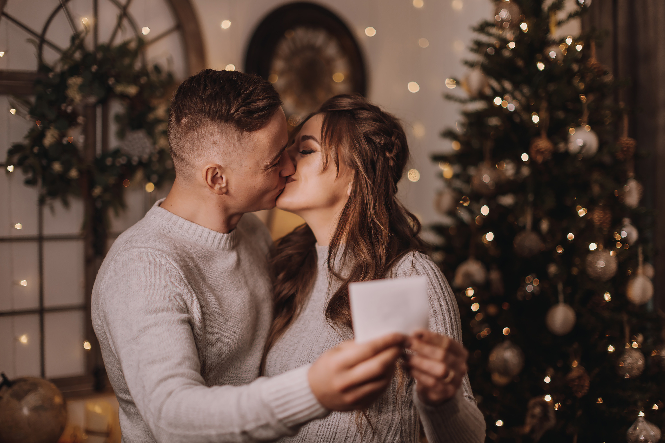 12.11.2022 Christmas Photoshoot 19. Wedding family event photographer in Chicago Nick Yushevich