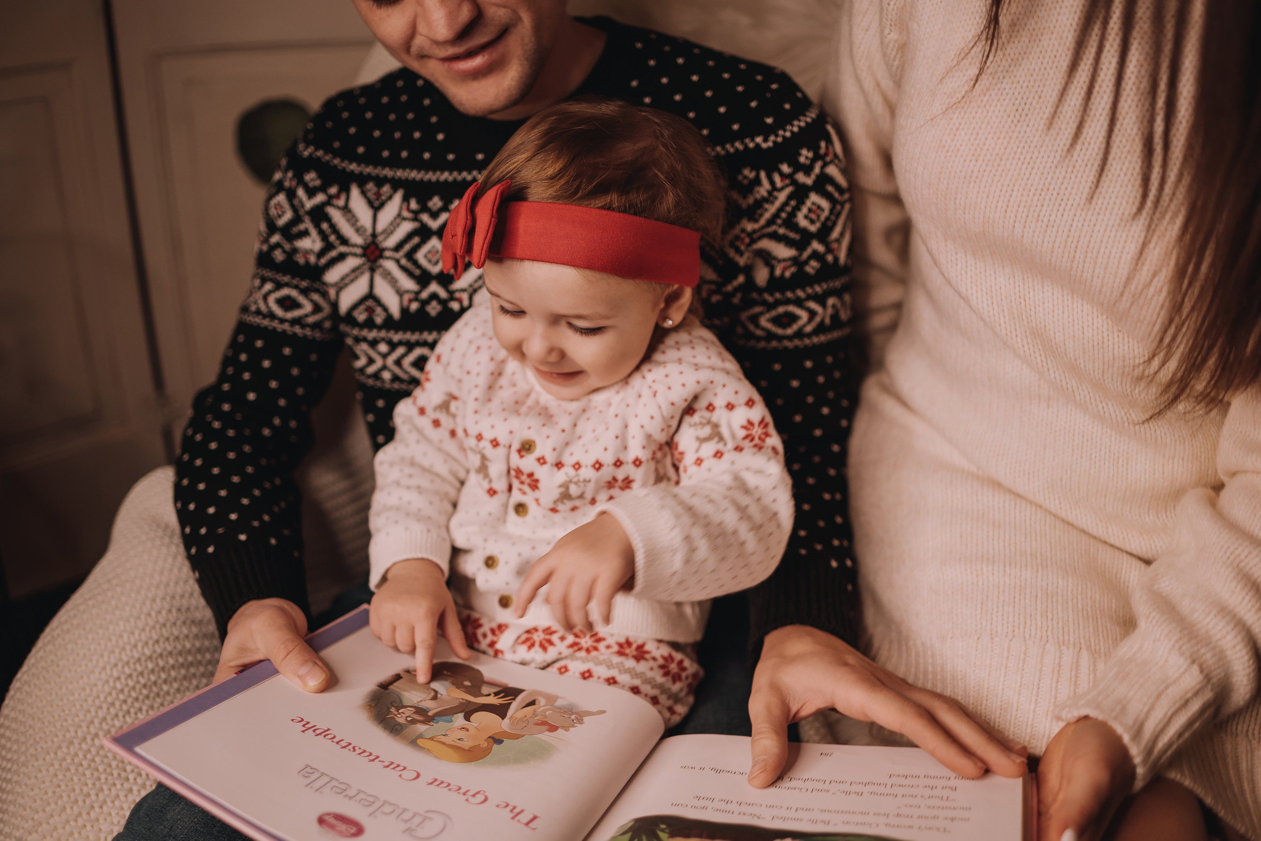 18.12.2022 Christmas Photoshoot 22. Wedding family event photographer in Chicago Nick Yushevich