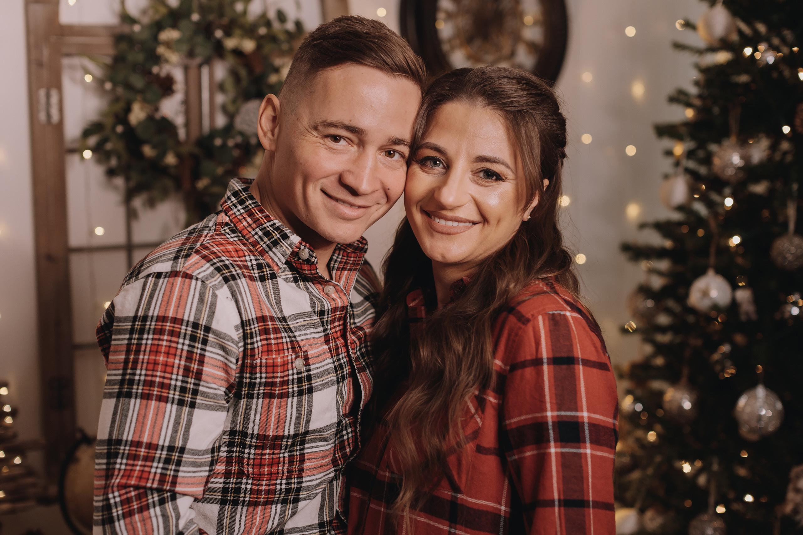 12.11.2022 Christmas Photoshoot 19. Wedding family event photographer in Chicago Nick Yushevich