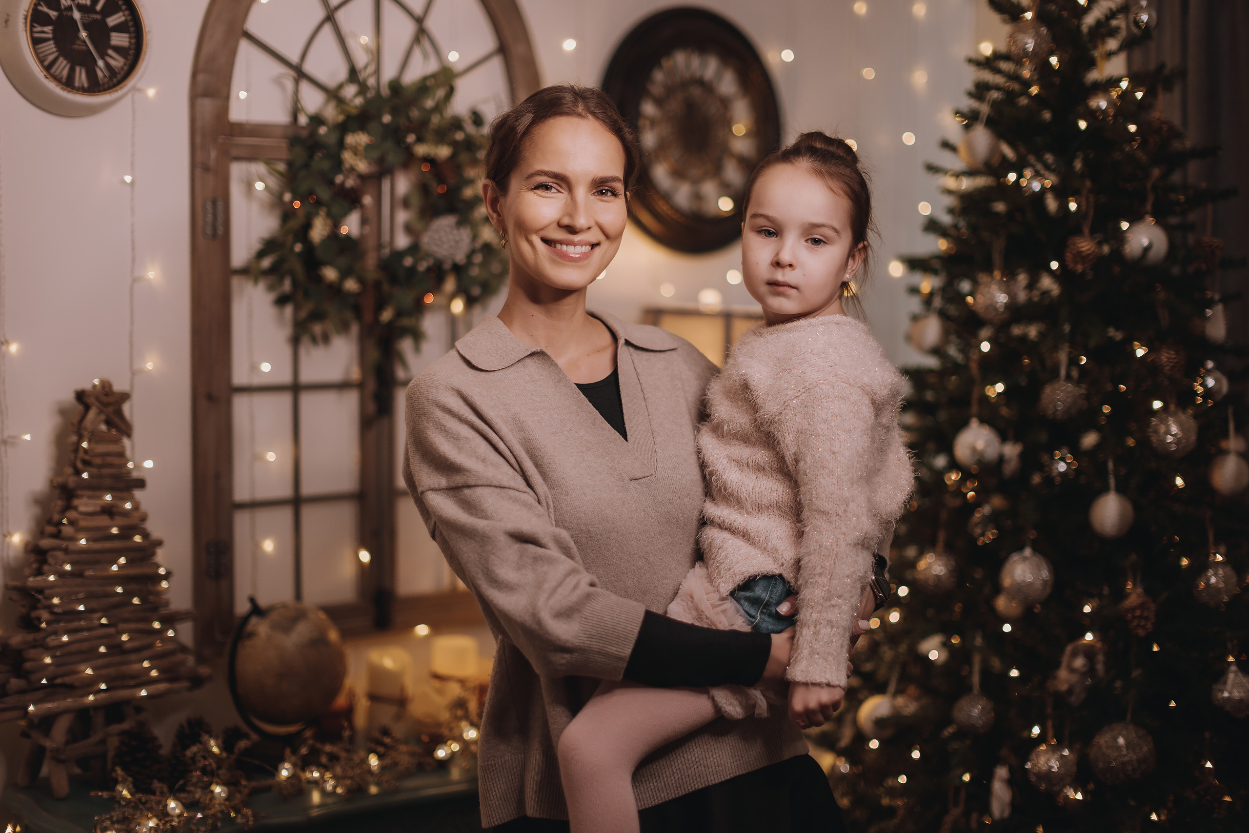 17.12.2022 Christmas Photoshoot 21. Wedding family event photographer in Chicago Nick Yushevich