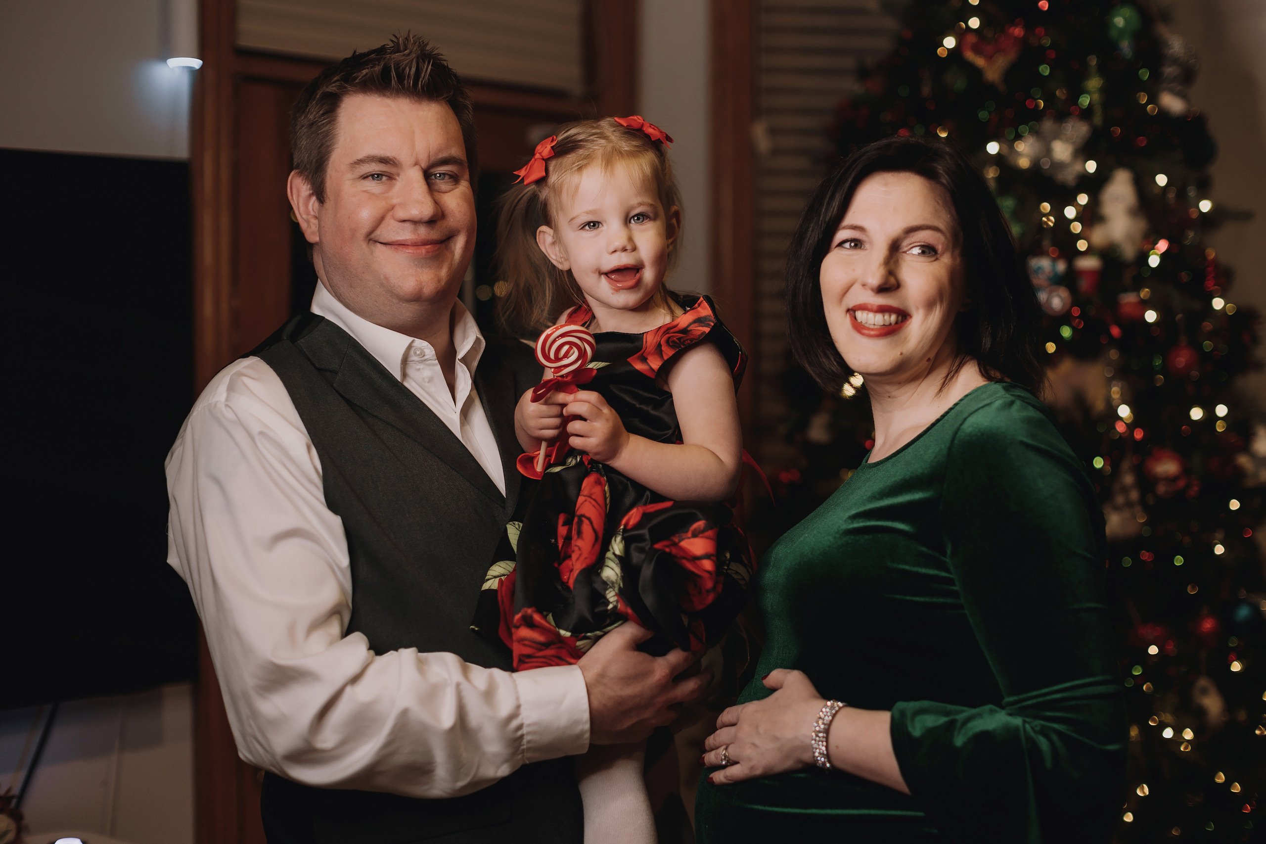 12.09.2022 Christmas Photoshoot 15. Wedding family event photographer in Chicago Nick Yushevich