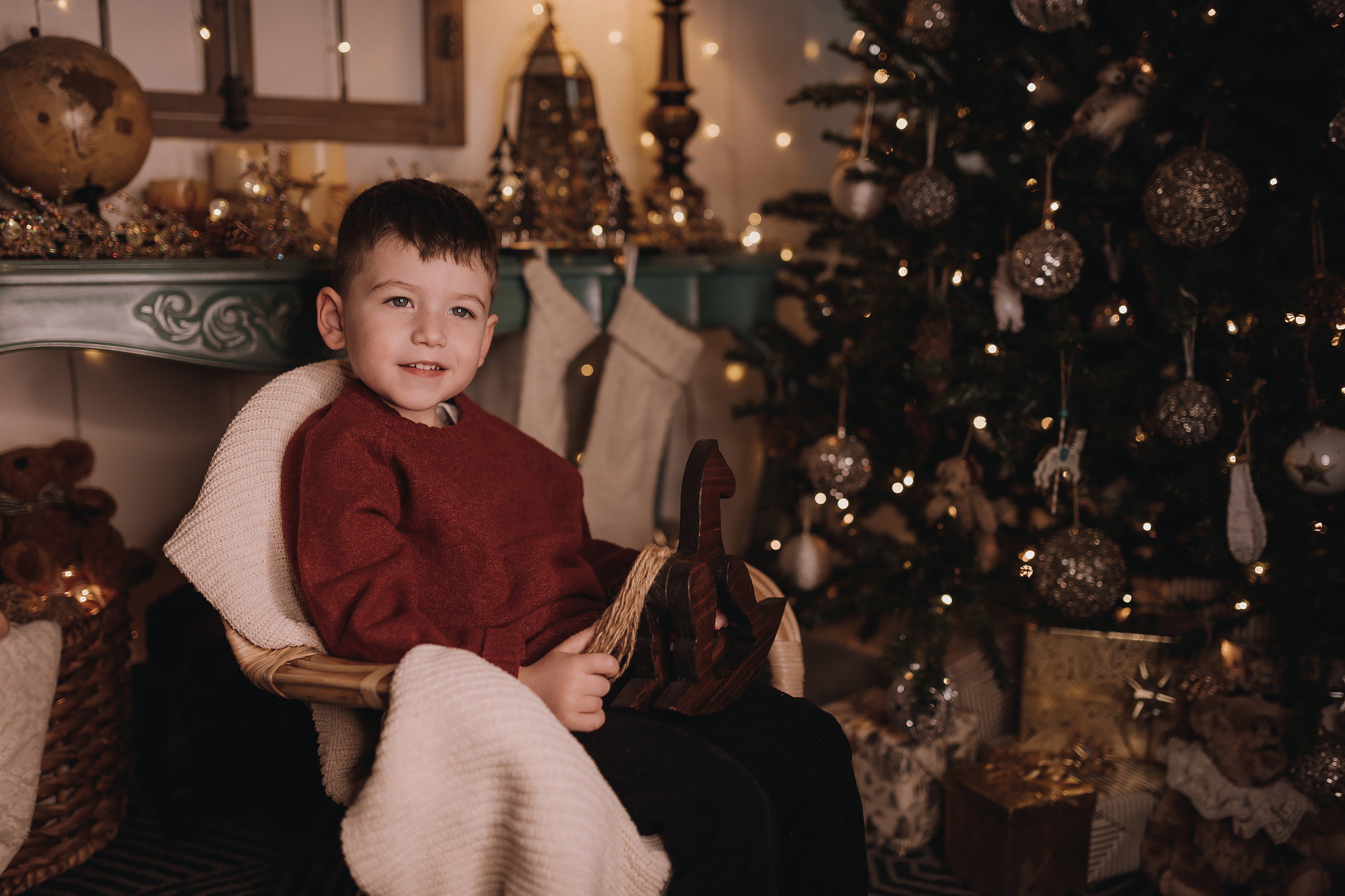 12.03.2022 Christmas Photoshoot 13. Wedding family event photographer in Chicago Nick Yushevich