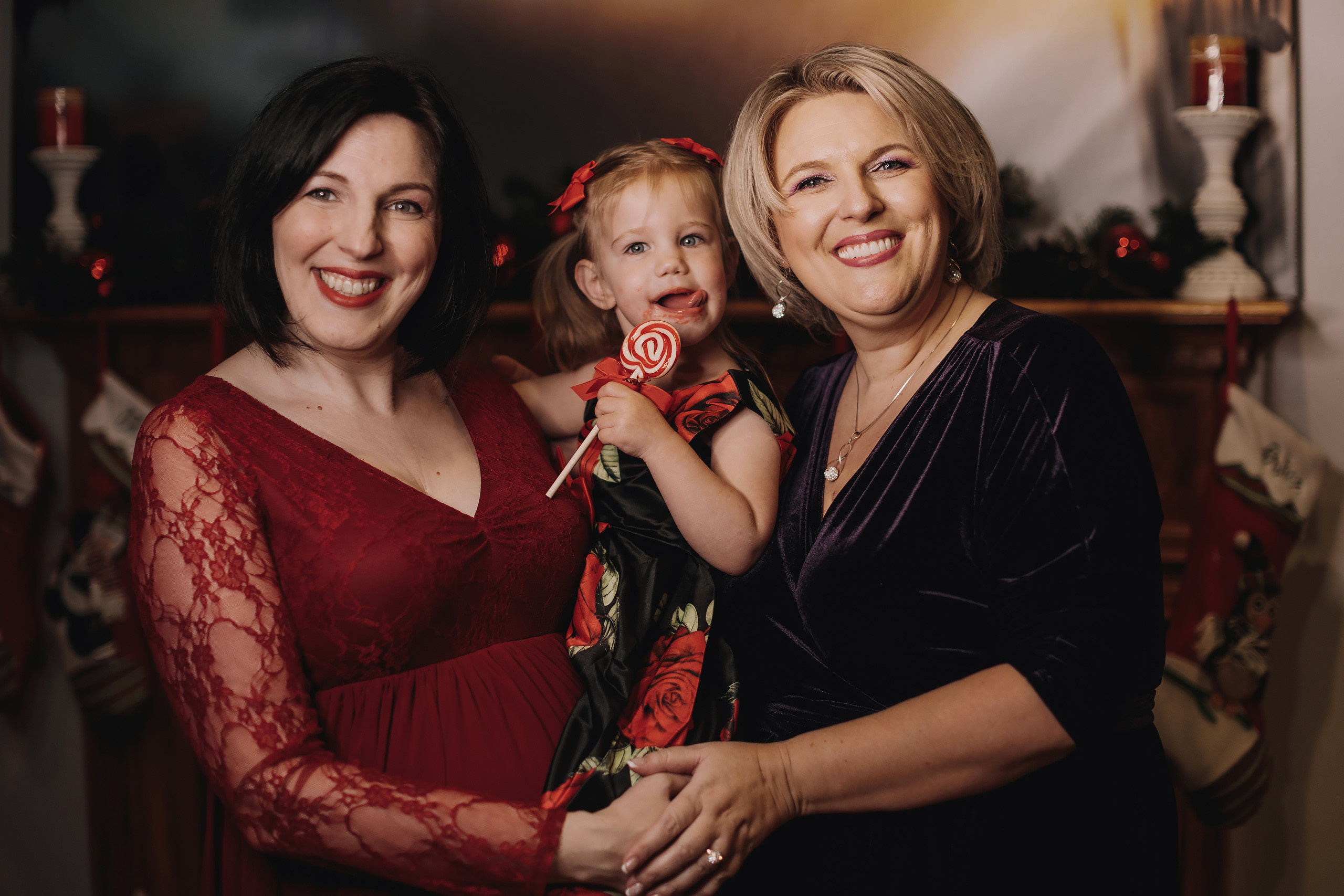 12.09.2022 Christmas Photoshoot 15. Wedding family event photographer in Chicago Nick Yushevich