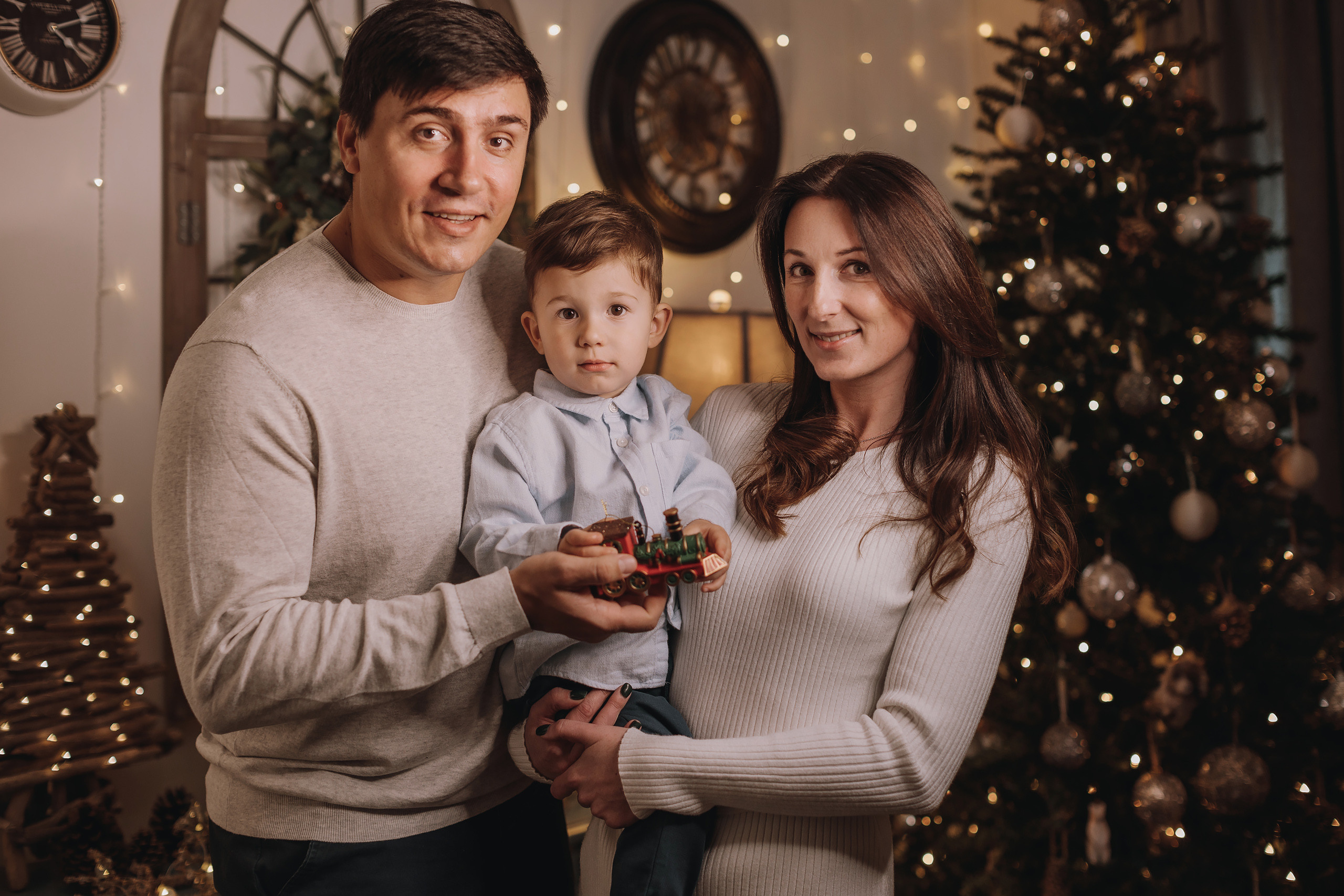 14.01.2023 Christmas Photoshoot 24. Wedding family event photographer in Chicago Nick Yushevich