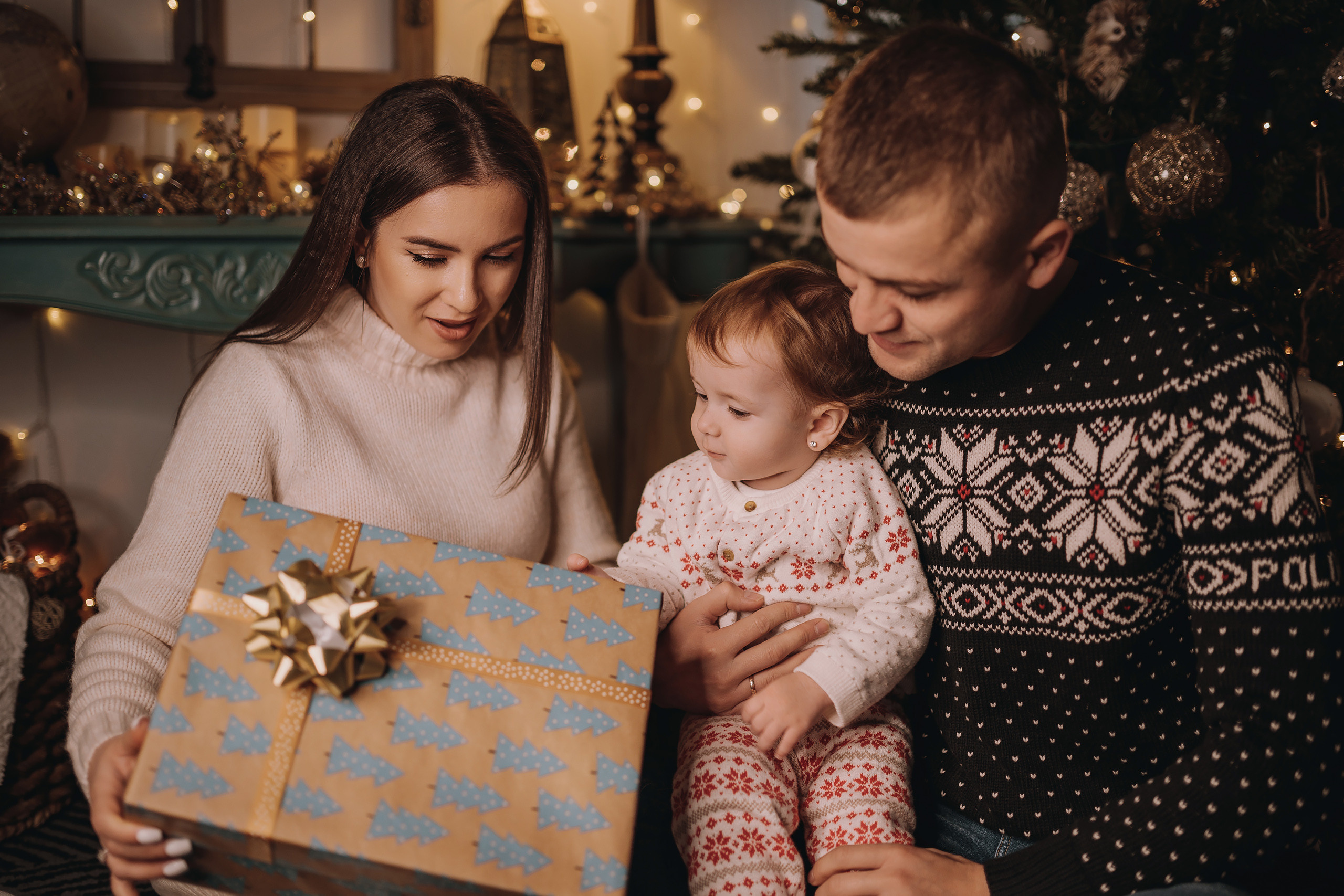 18.12.2022 Christmas Photoshoot 22. Wedding family event photographer in Chicago Nick Yushevich