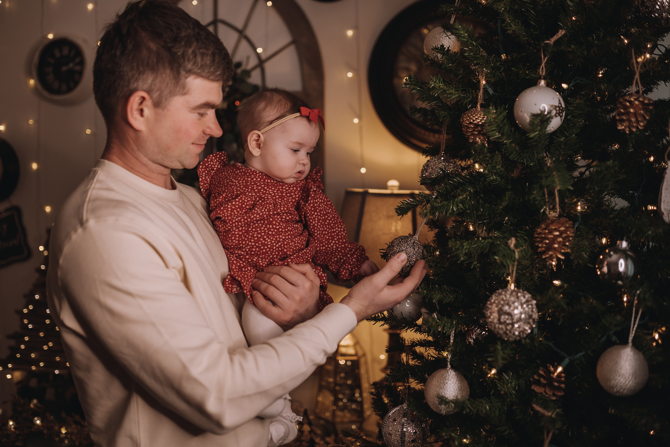 12.03.2022 Christmas Photoshoot 13. Wedding family event photographer in Chicago Nick Yushevich