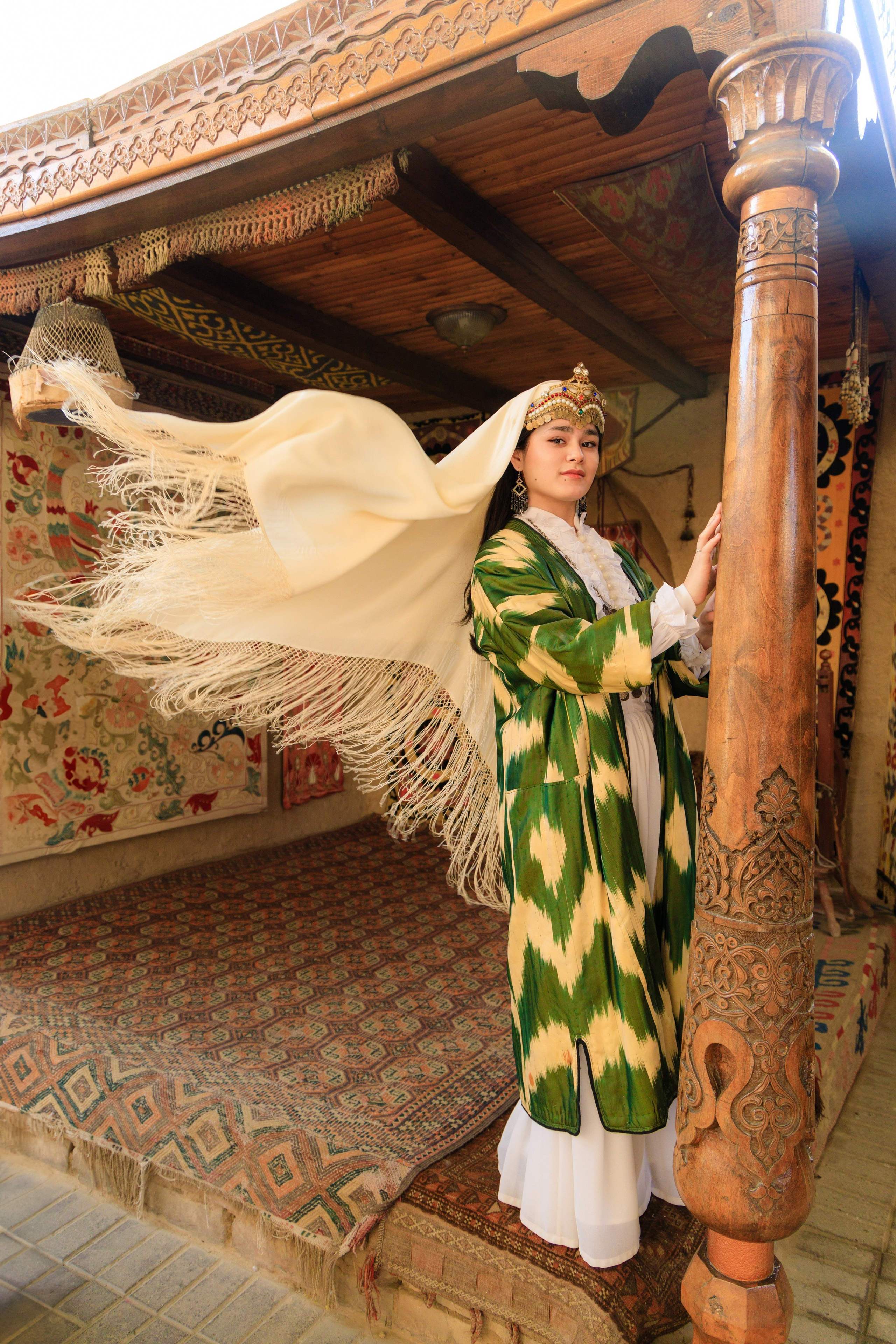 Костюмы. Женский и семейный фотограф в Ташкенте