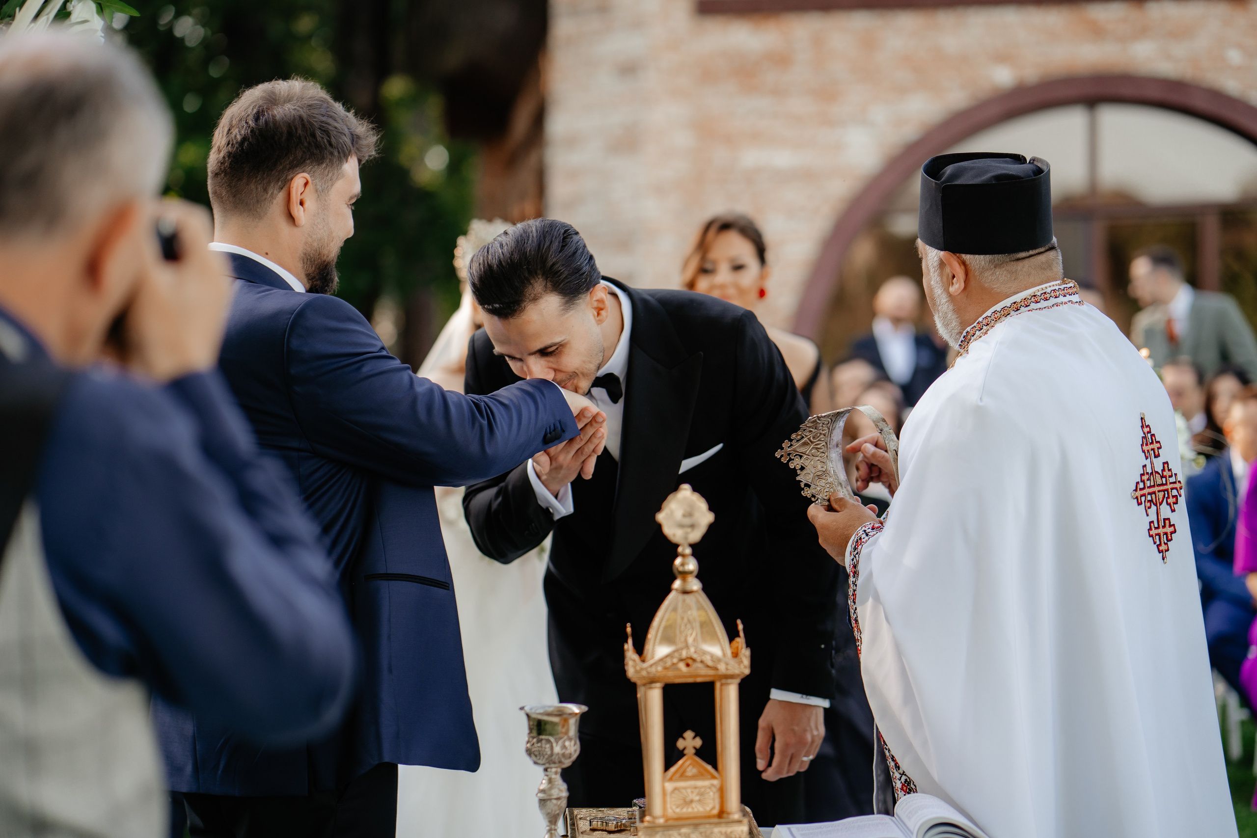 Nunta Ana si Andrei — Love story de Mai. Fotografi de nunta in Bucuresti, Iulia si Stefan Ovidiu