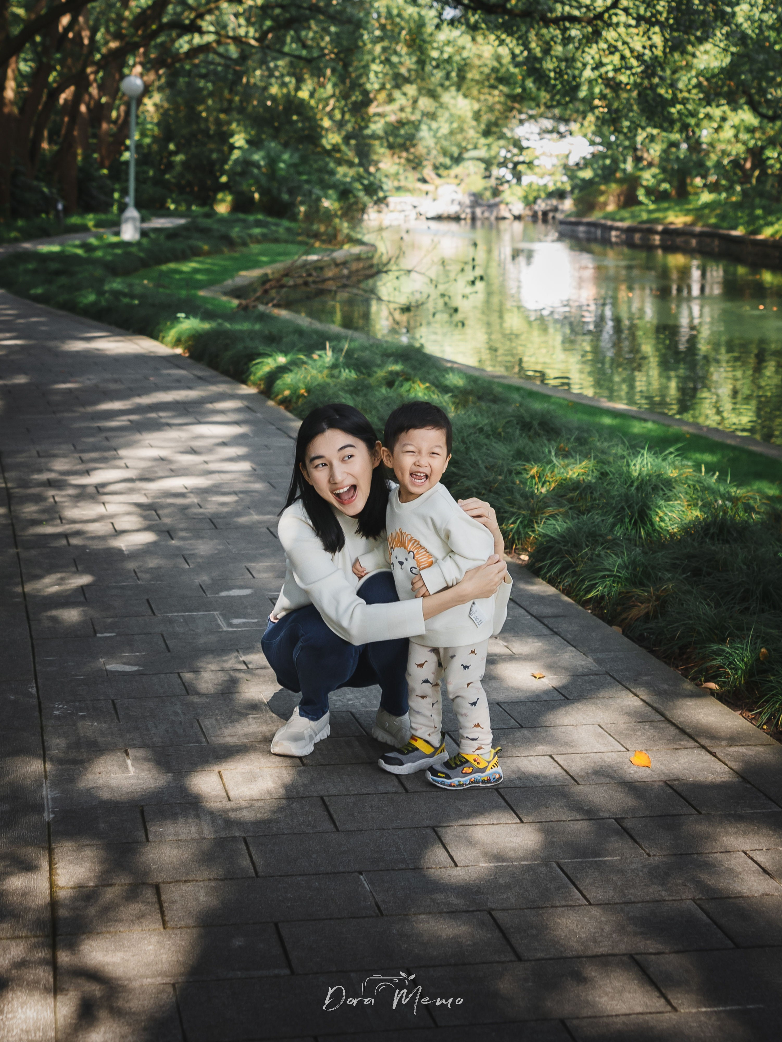 Shanghai Family Photographer | A Sunny Outdoor Family Session with a Two-Year-Old