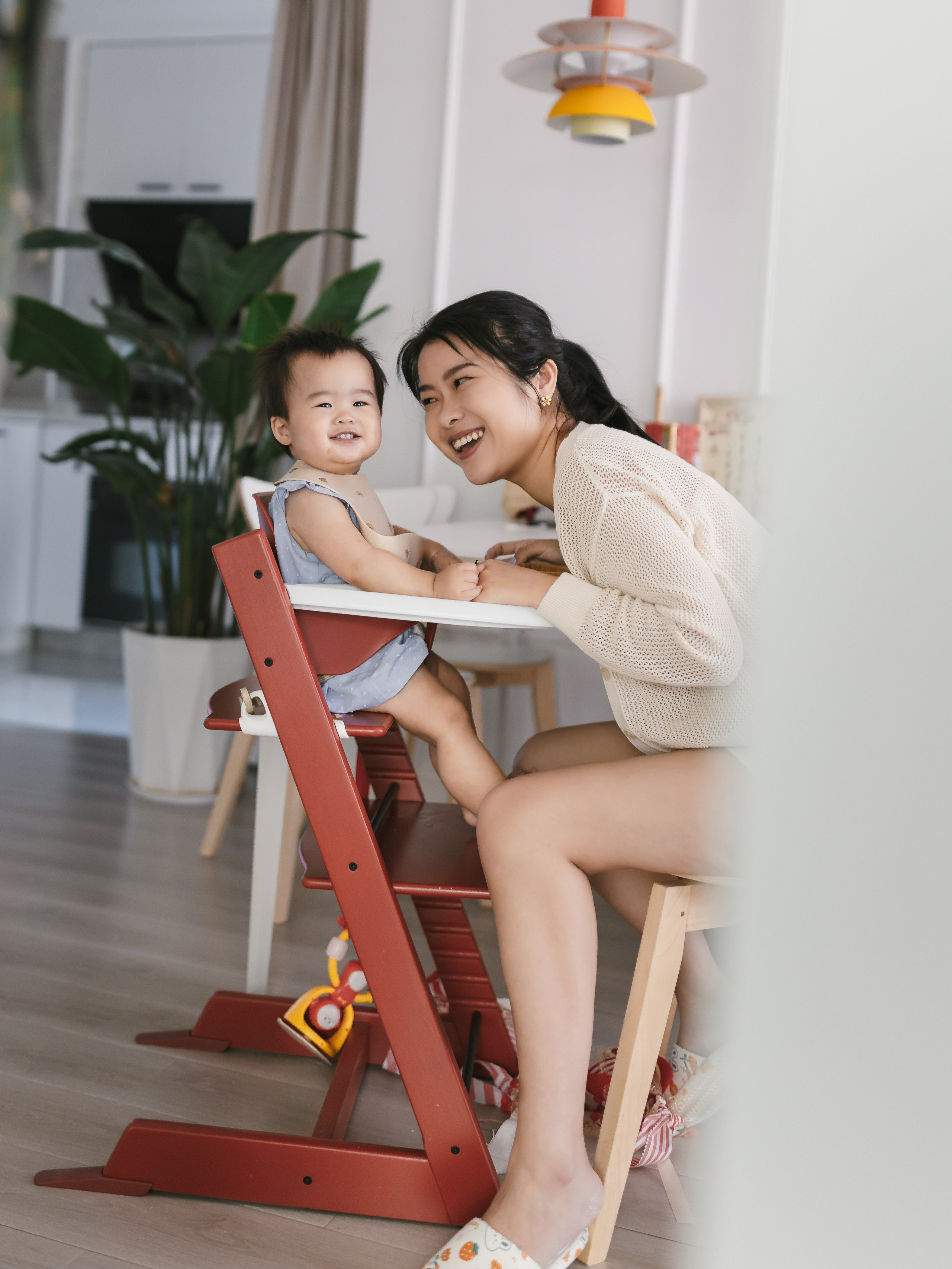 Family photograph in Shanghai. Shanghai Family Photographer Dora