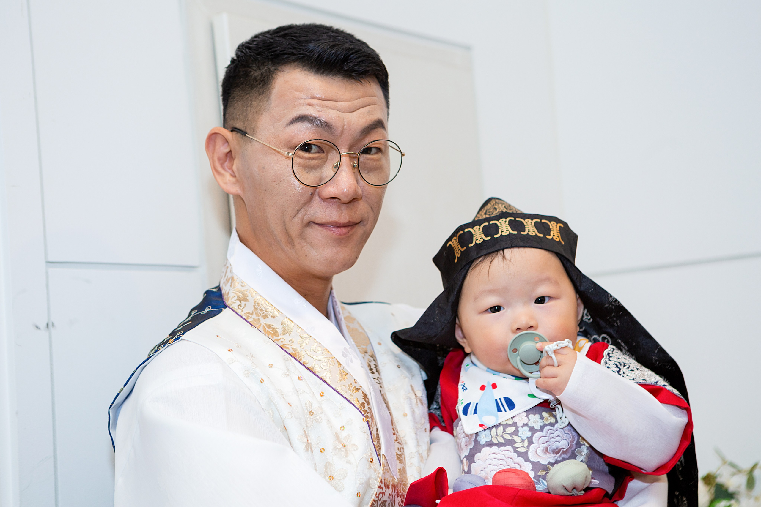 Александр банкет. Фотограф беременности, ньюборн и годовасиков в Корее Жанна Хан