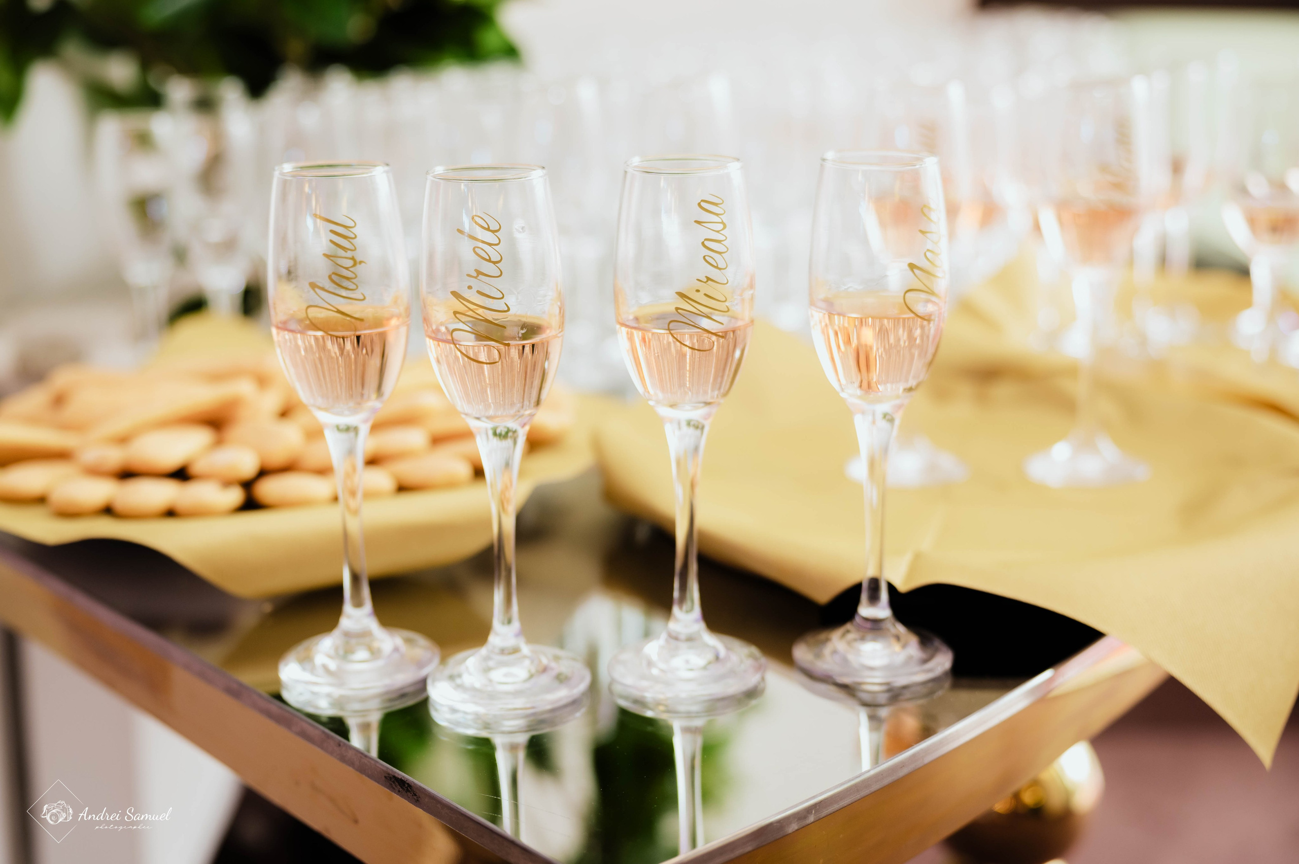 Oana & Romil. Andrei Samuel – Fotograf București | Evenimente, Studio, Imobiliare, Produs