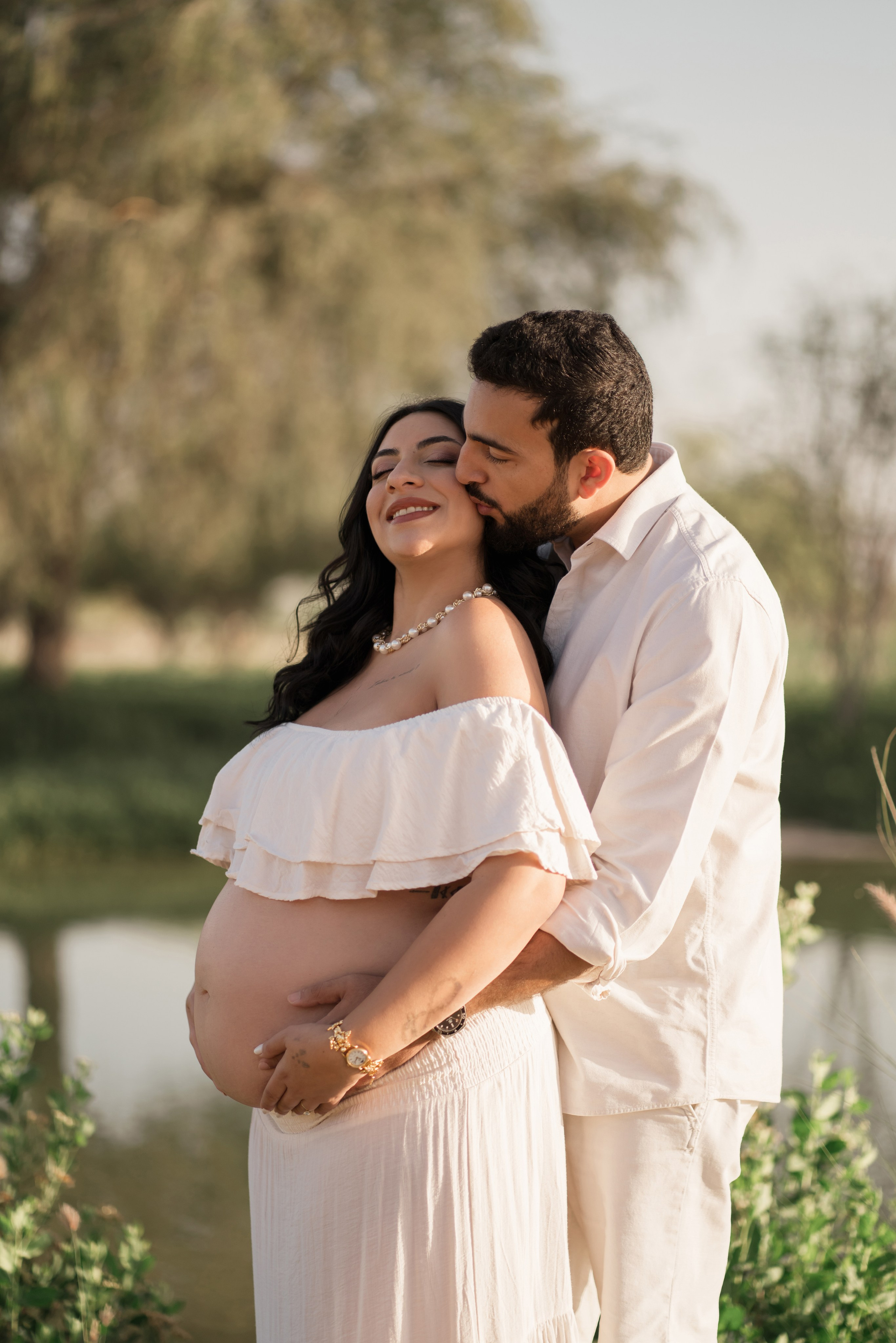 Sunrise by the lake. Angela Iakovleva — Family Photographer in Dubai