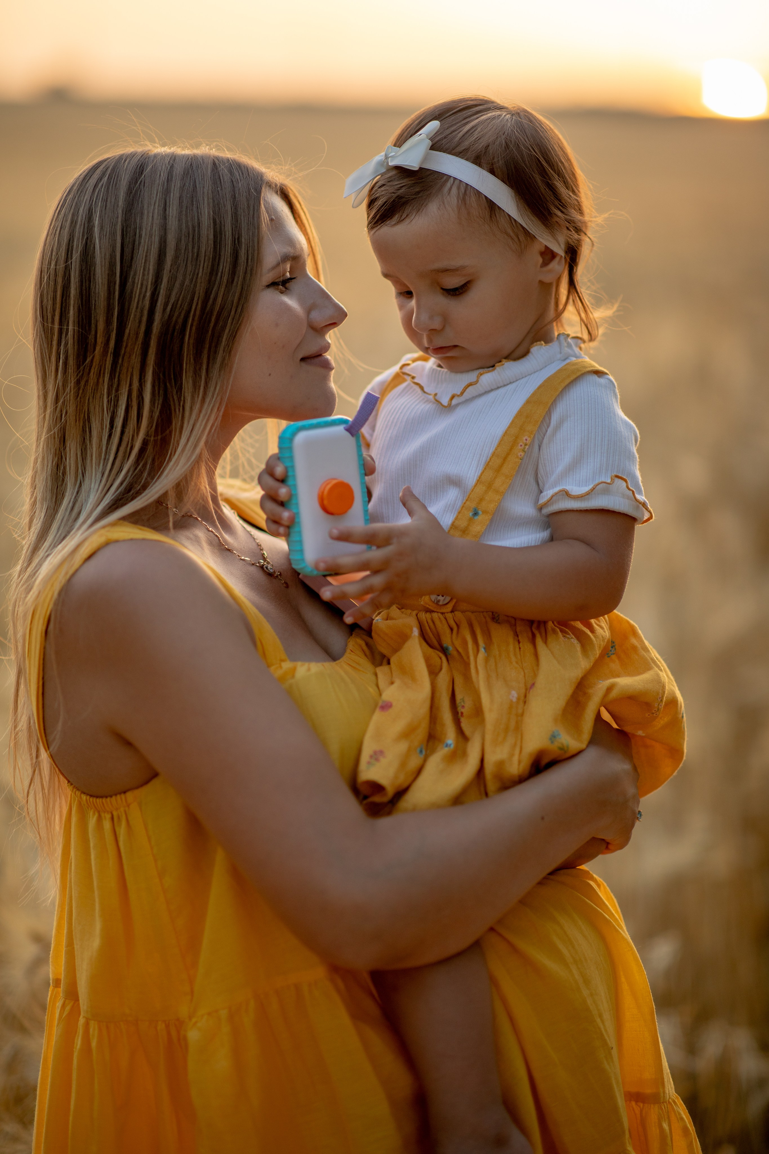 Family photo Maria si Elenica. N.D.photograph - fotograf de familie și portrete în Republica Moldova