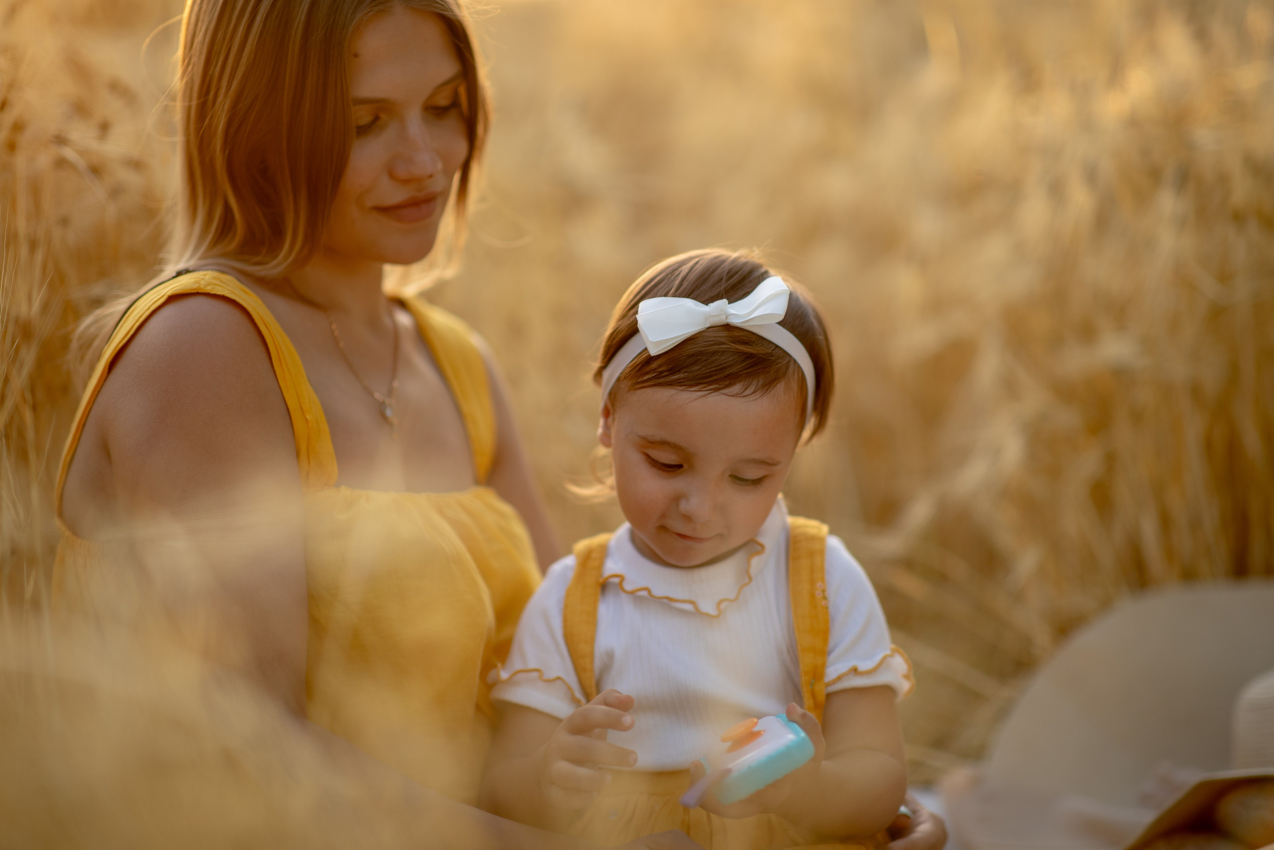 Family photo Maria si Elenica. N.D.photograph - fotograf de familie și portrete în Republica Moldova