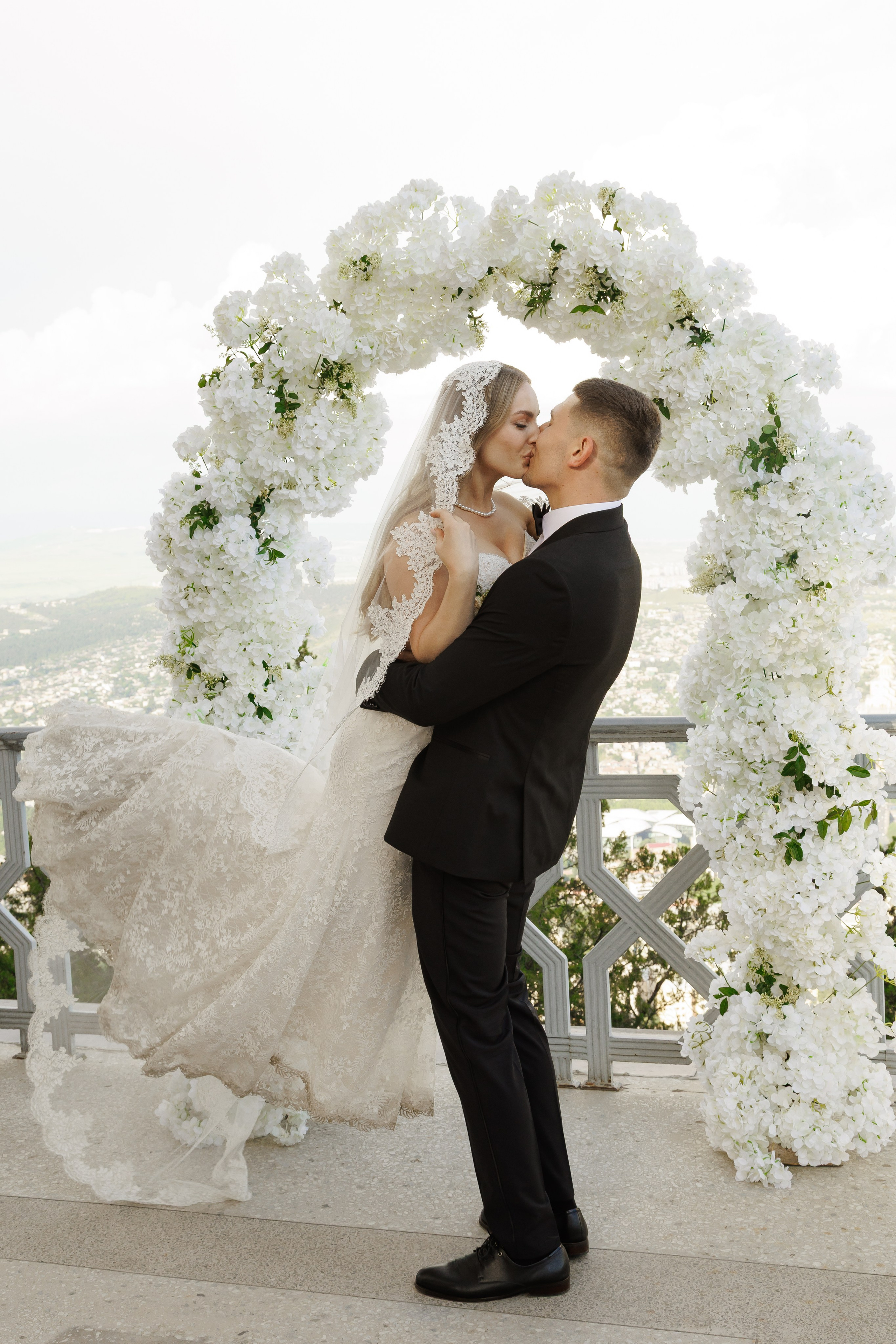 Сборы+прогулка+церемония+фуршет. Wedding photographer Batumi Tbilisi Georgia