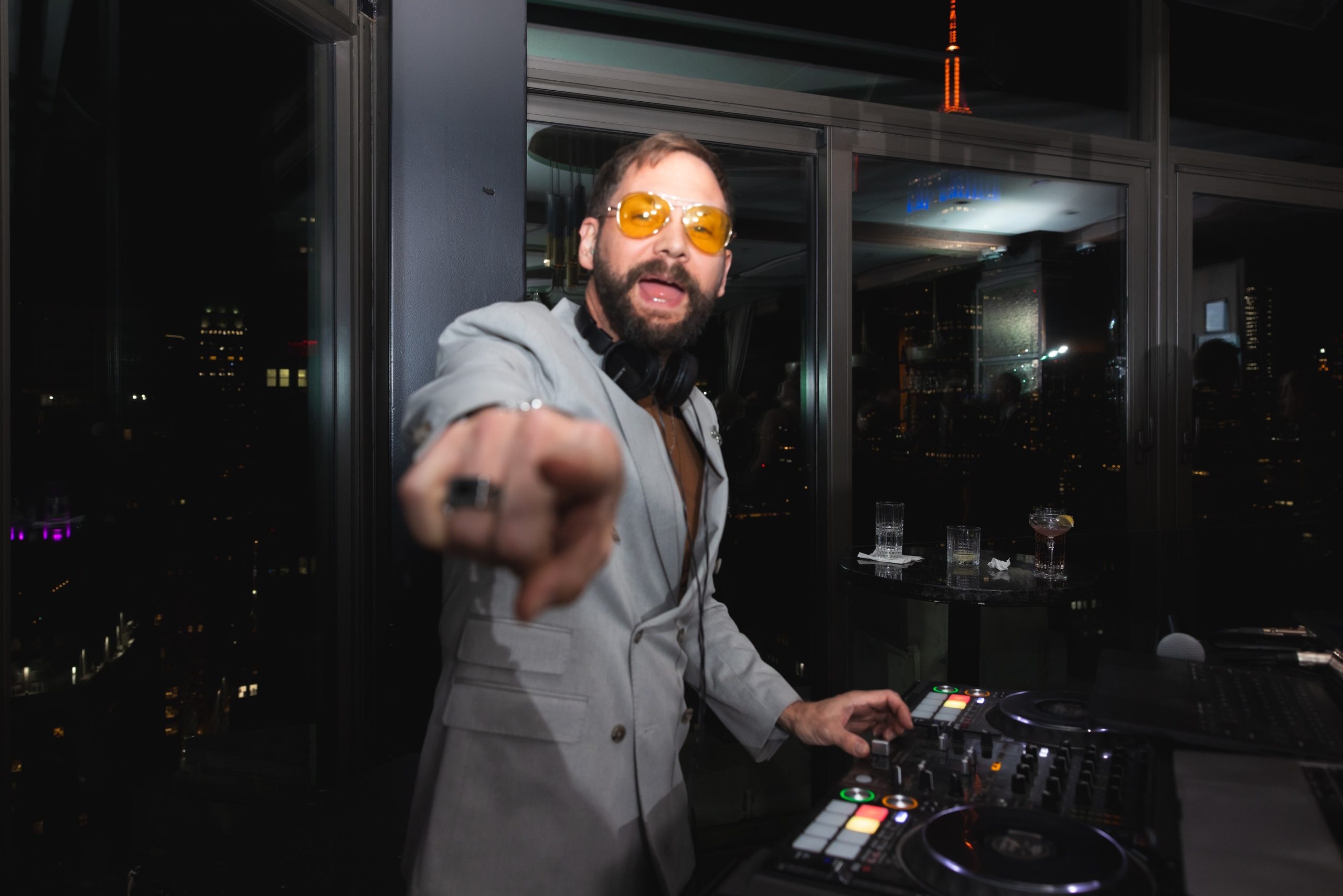 Arleta & Barry, The Skylark, NY. Wedding Photo & Video