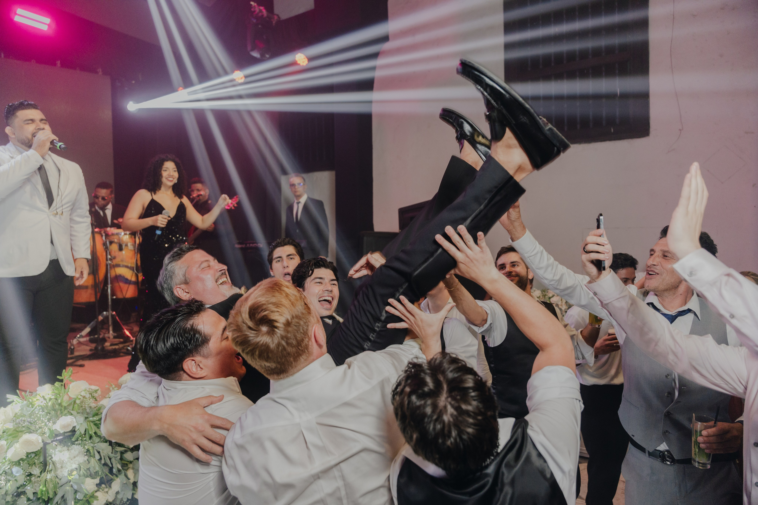 Sofia & Stefan. UNTERCIO BODAS