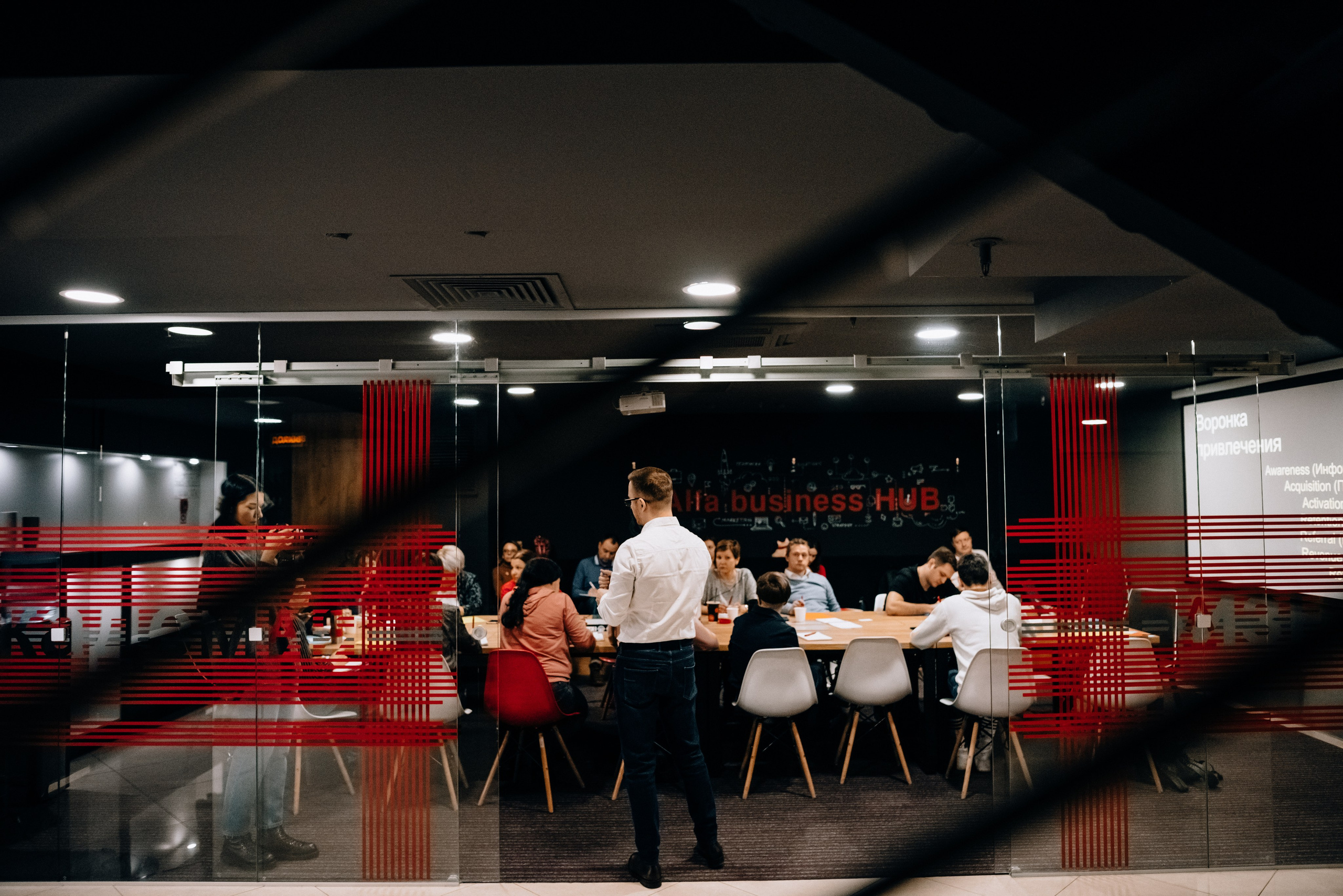 Business lecture. Destination Wedding photographer Italy, France, Germany, Spain, Poland Oleg Zaicev