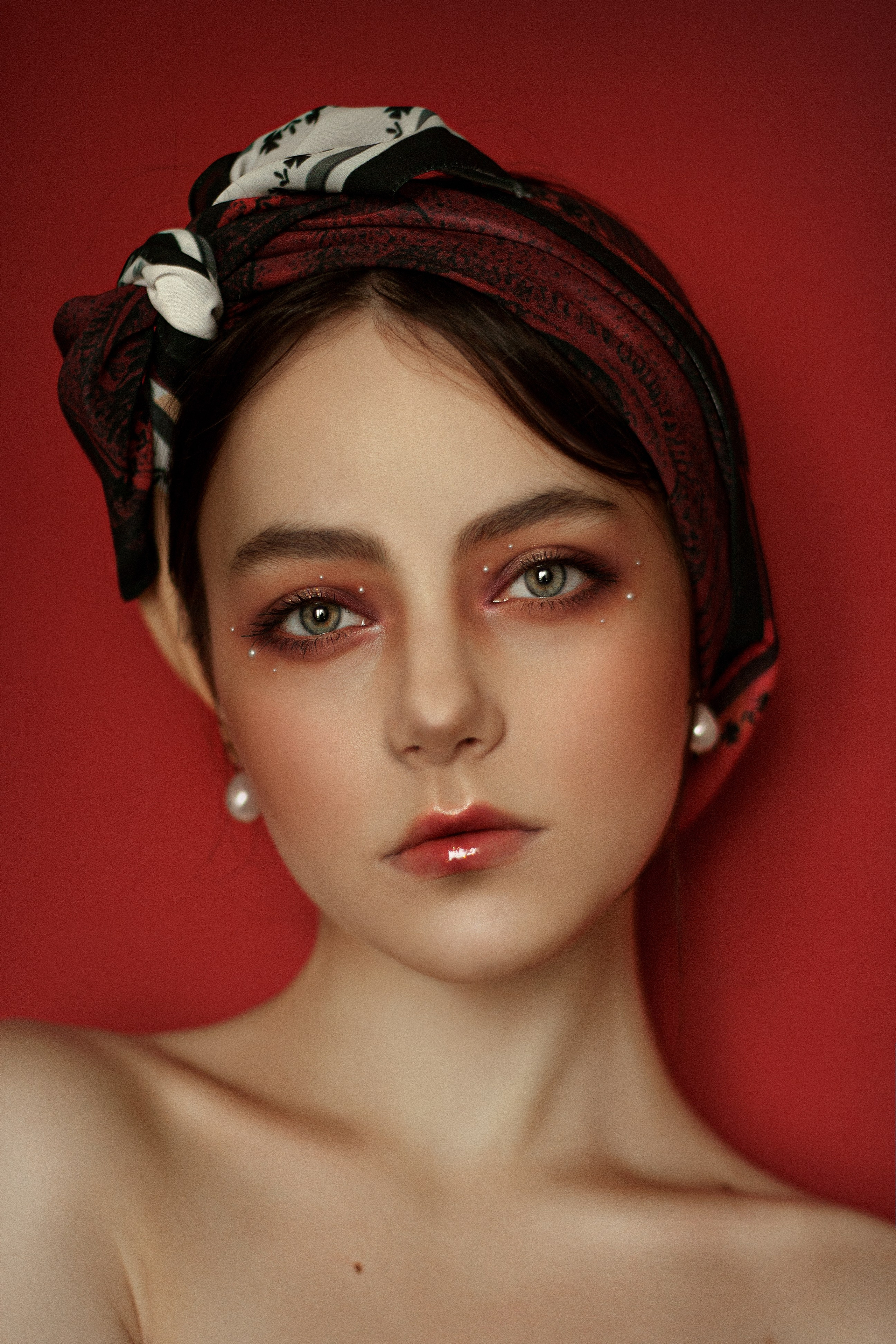 Nicolle. Portrait and still life photographer. Designer, photographer, and illustrator