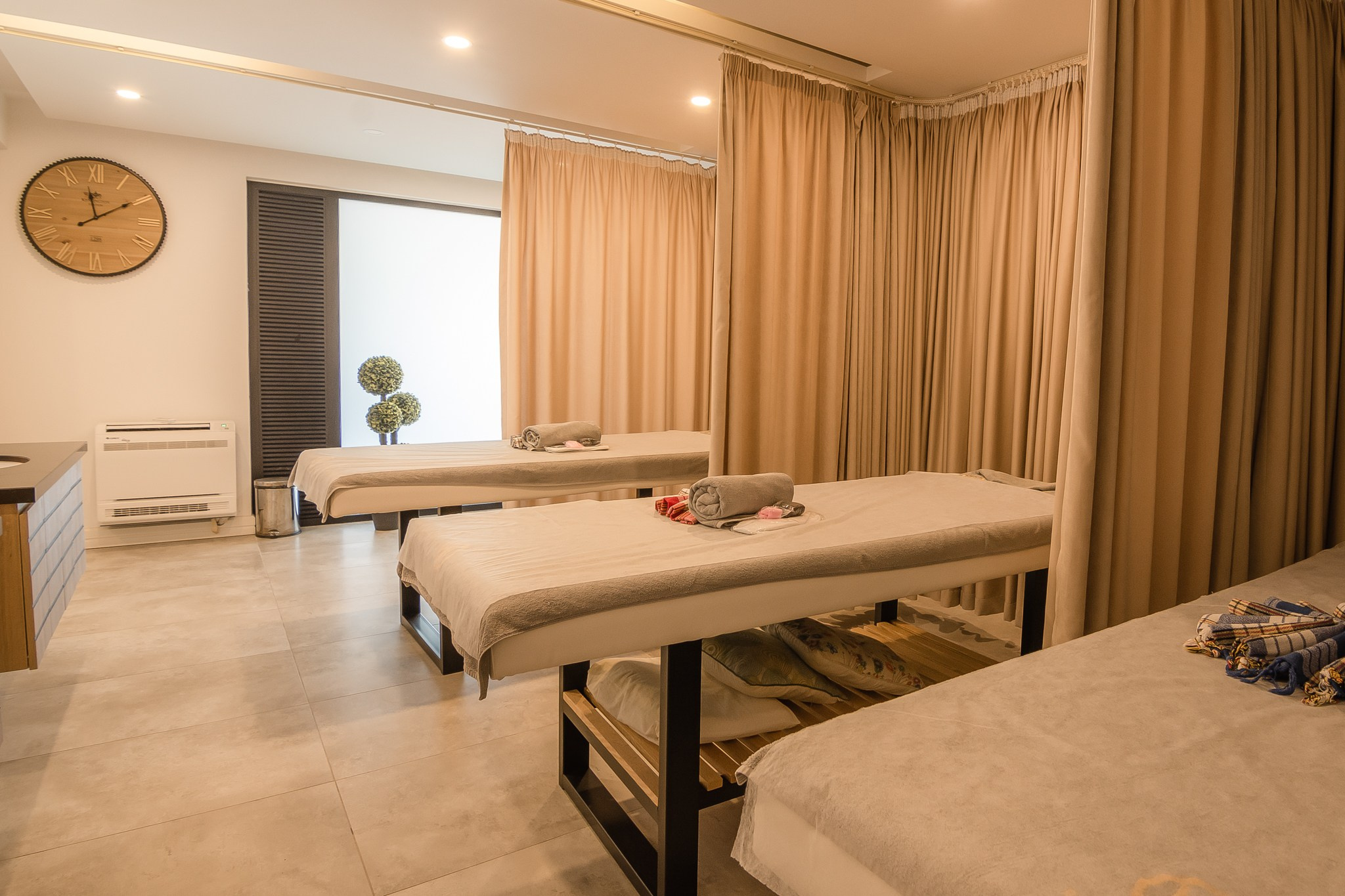 Real Estate photography. Professional portrait photographer in Los Angeles | Axenia Haritonova