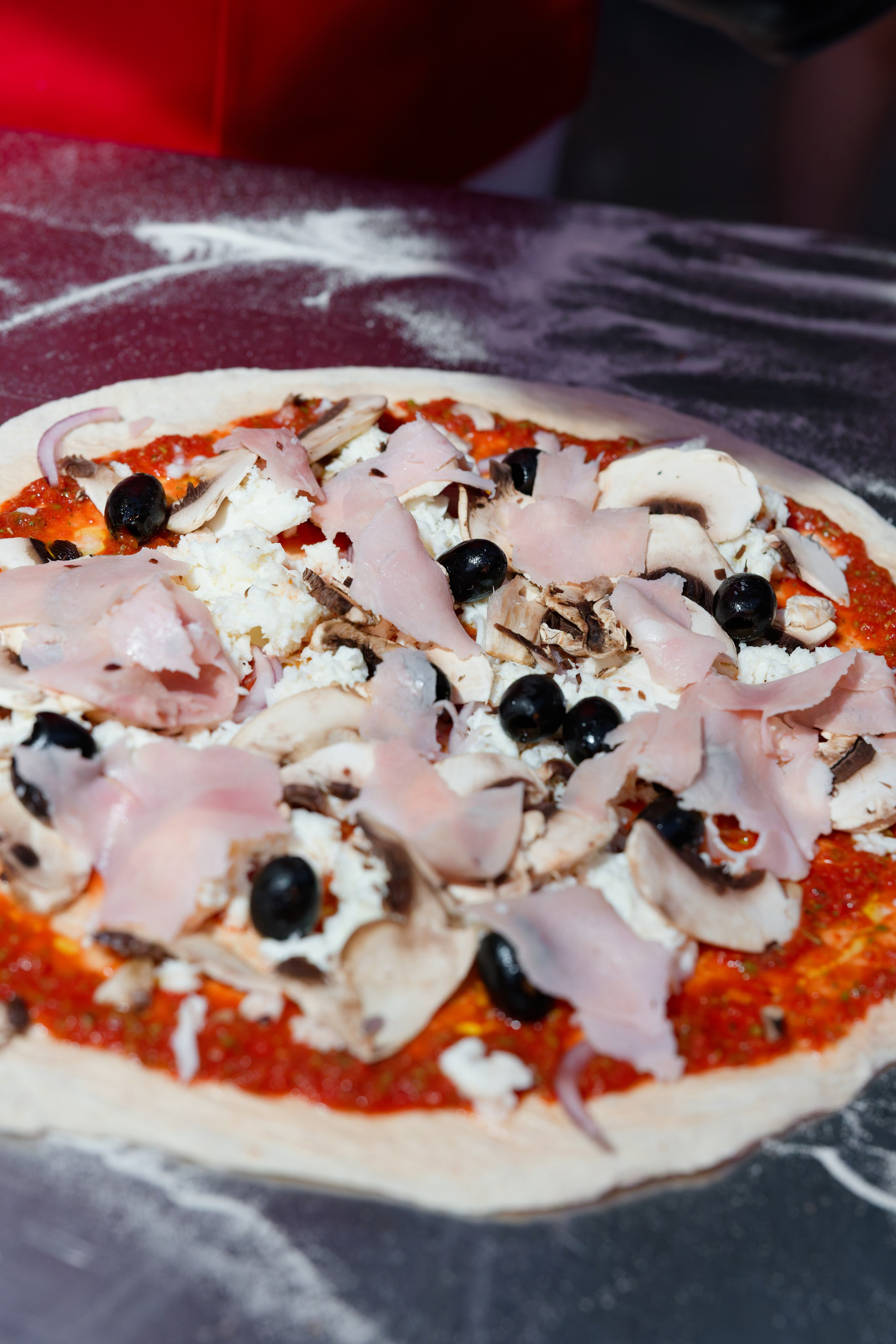 Pizza Party at Tenuta Massini, Florence, Italy. Destination Wedding Photographer — Nikita Burtsev