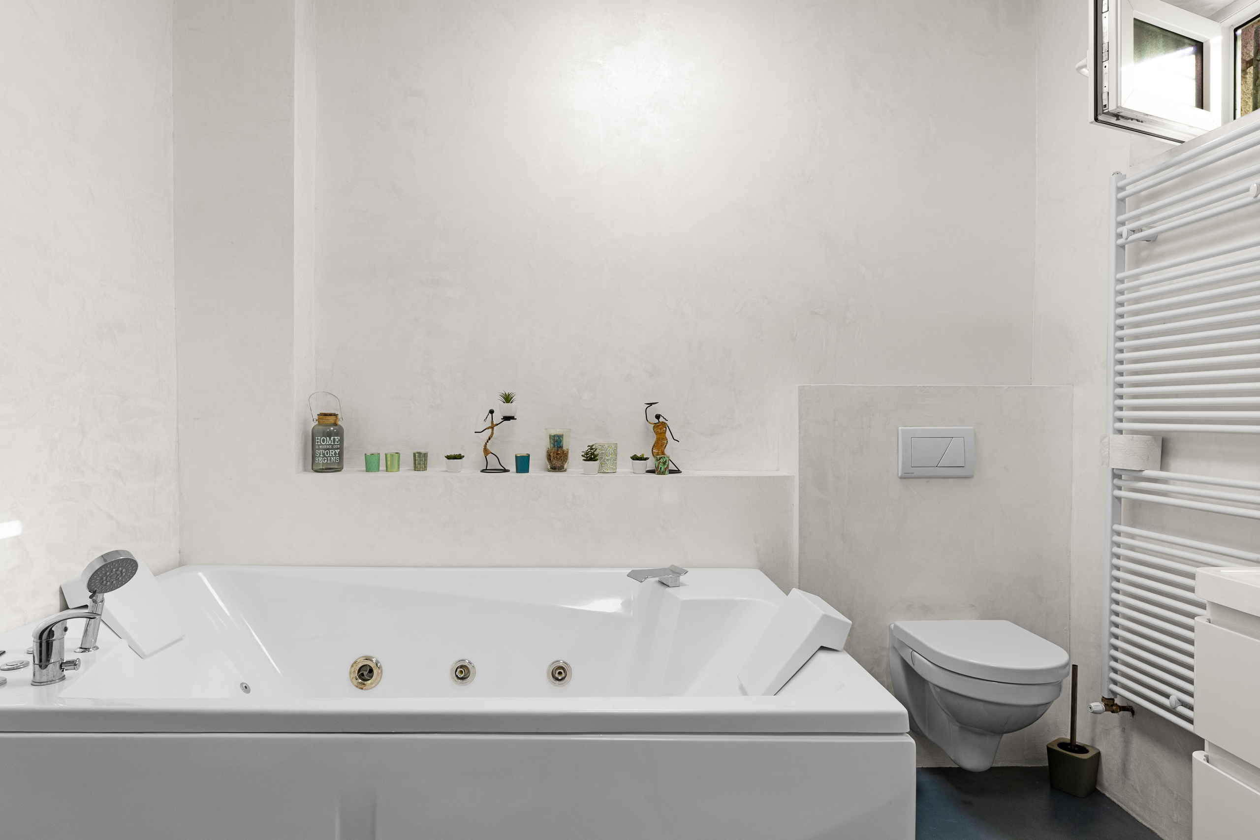 INTERIOR - REALESTATE. Samuel Ciobanu