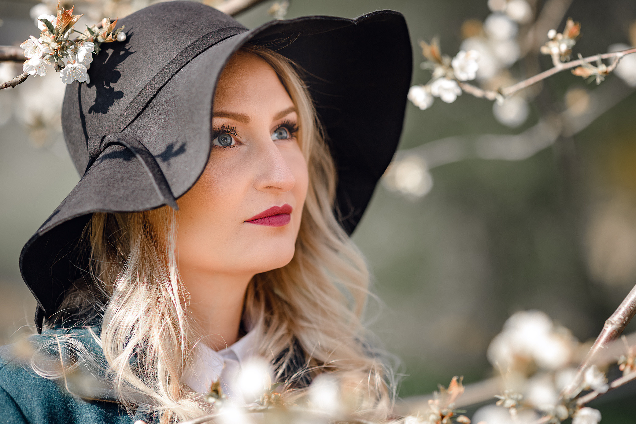 Fotoshooting an der Ruhr (Wickede/Ruhr). Fotograf NRW aus Wickede Ruhr, Milla Kunst