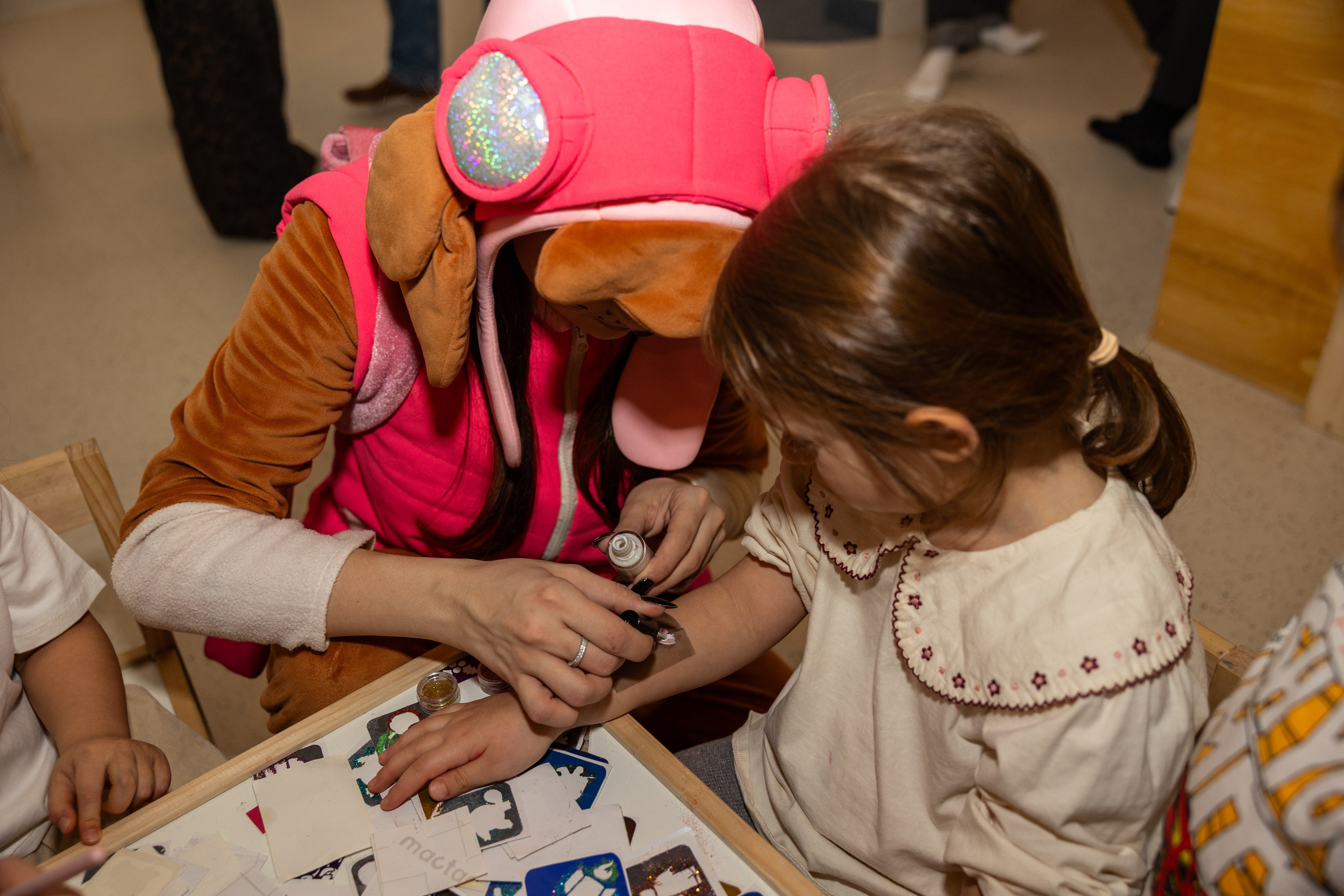 День рождения Артёма 24 января 2026 года. Семейный и детский фотограф в Варшаве Мила Бобровская