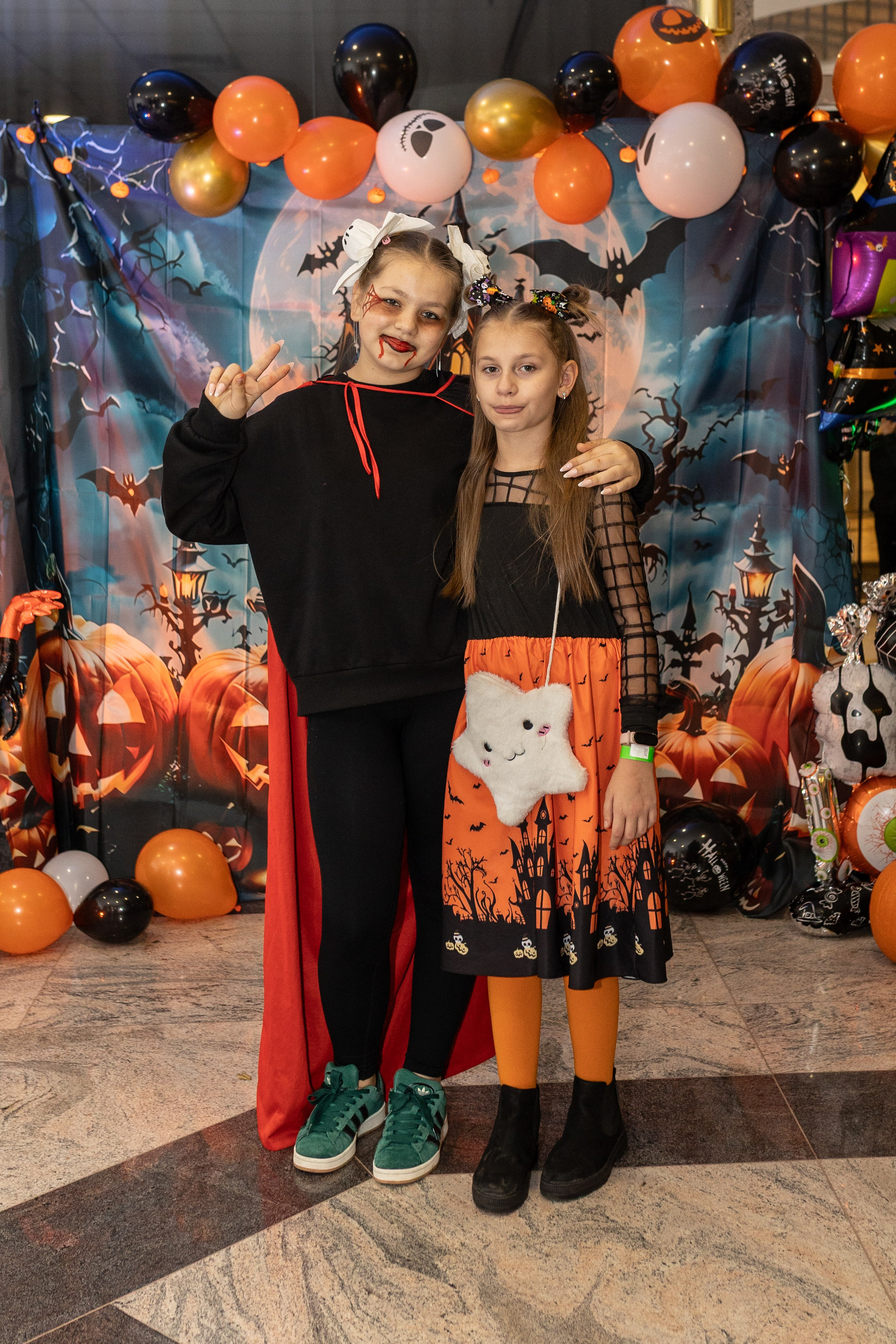 Leo dance studio Helloween 2025. Семейный и детский фотограф в Варшаве Мила Бобровская