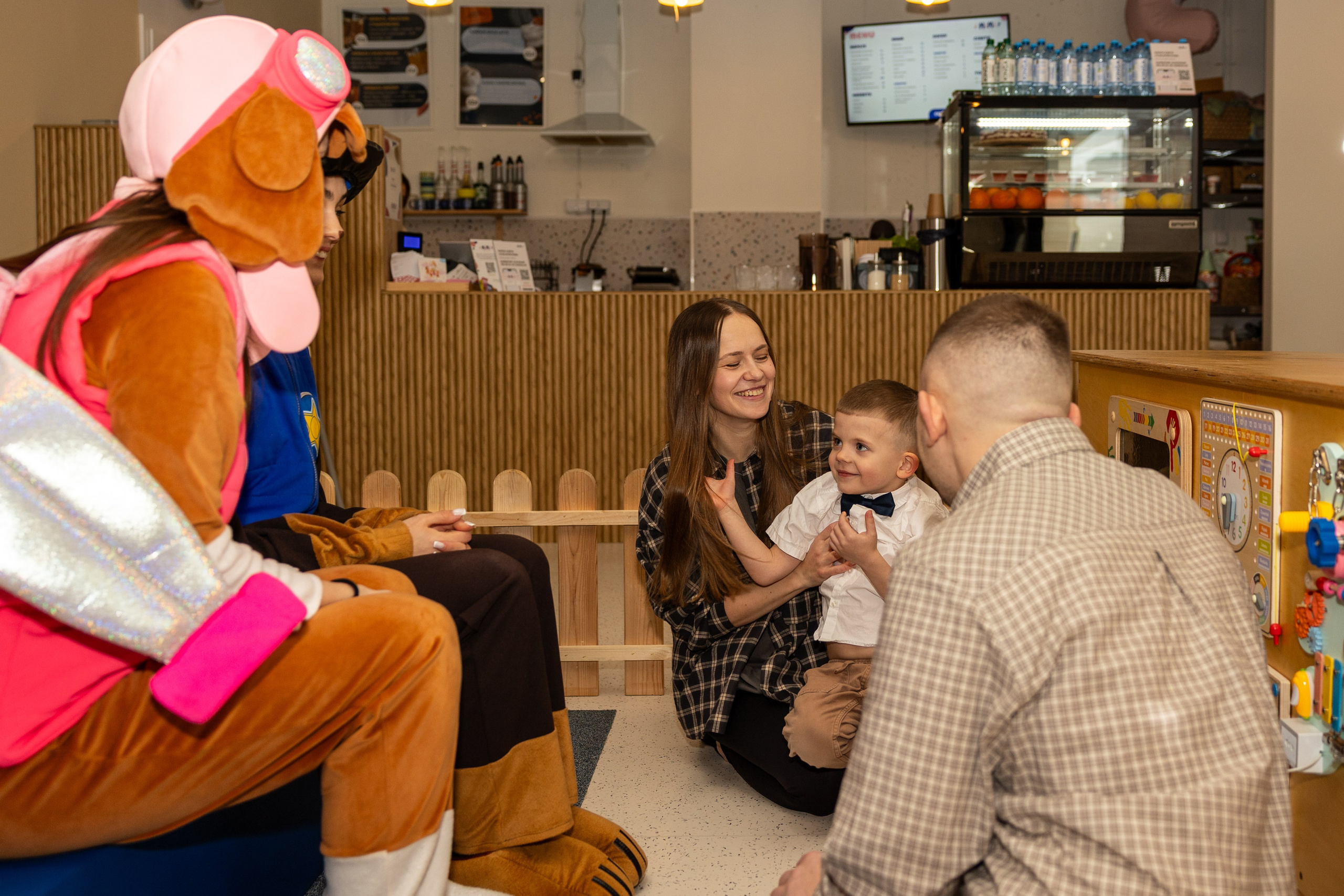 День рождения Артёма 24 января 2026 года. Семейный и детский фотограф в Варшаве Мила Бобровская