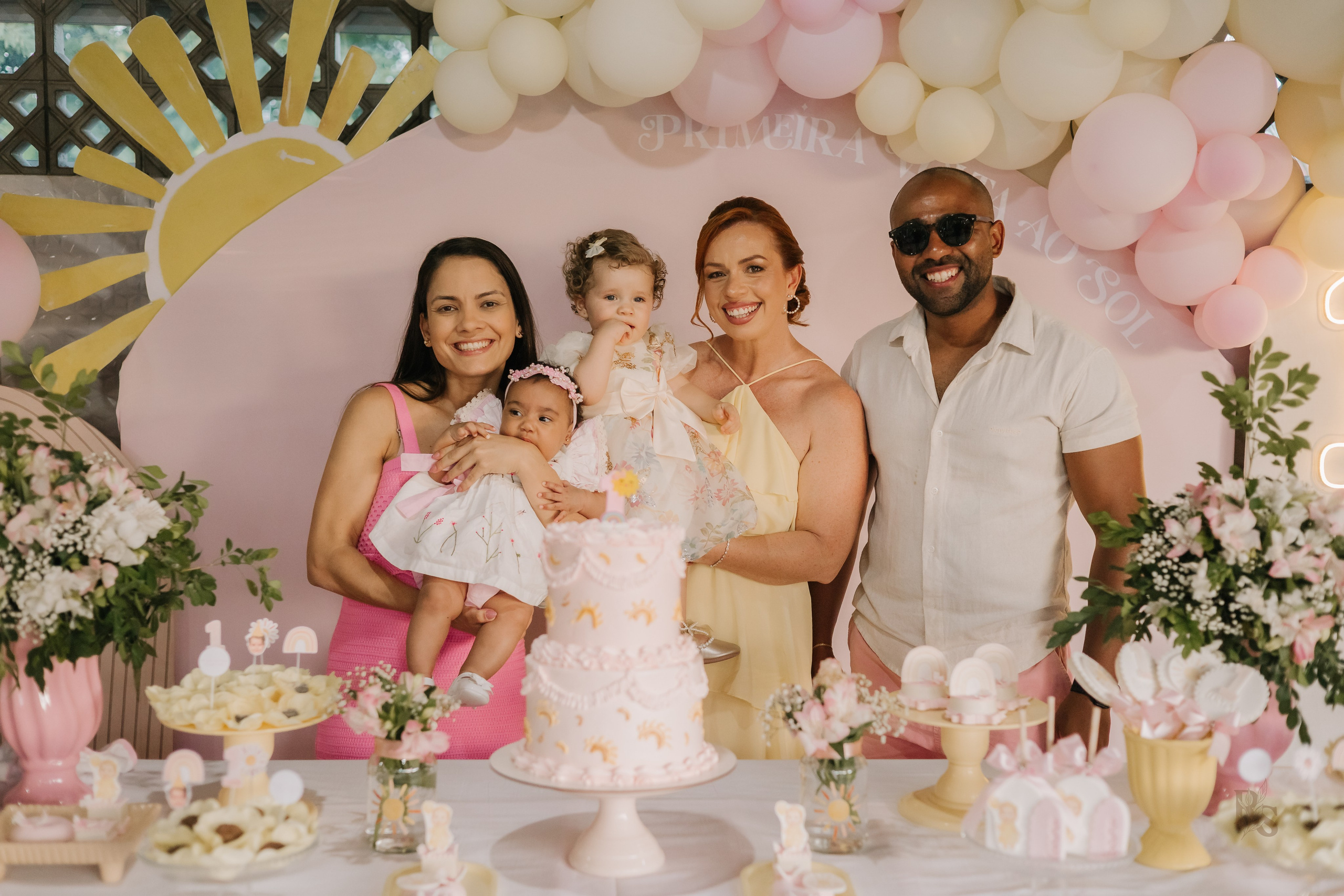 Aurora — 1 ano. Fotógrafo Richard Silvestre — Casamentos na Bahia