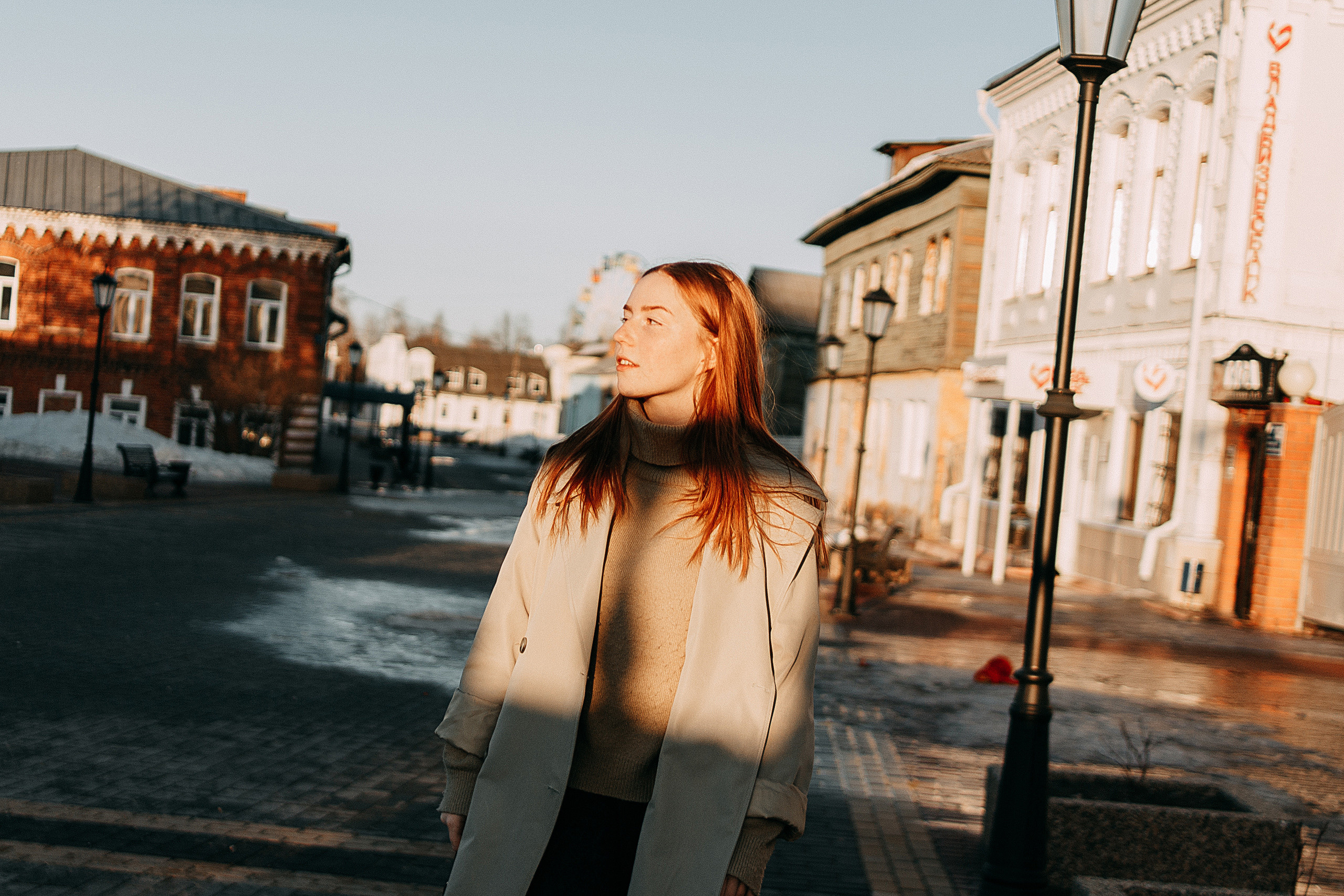 Даша у ДК. Свадебный и портретный фотограф в Батуми Екатерина Македонская