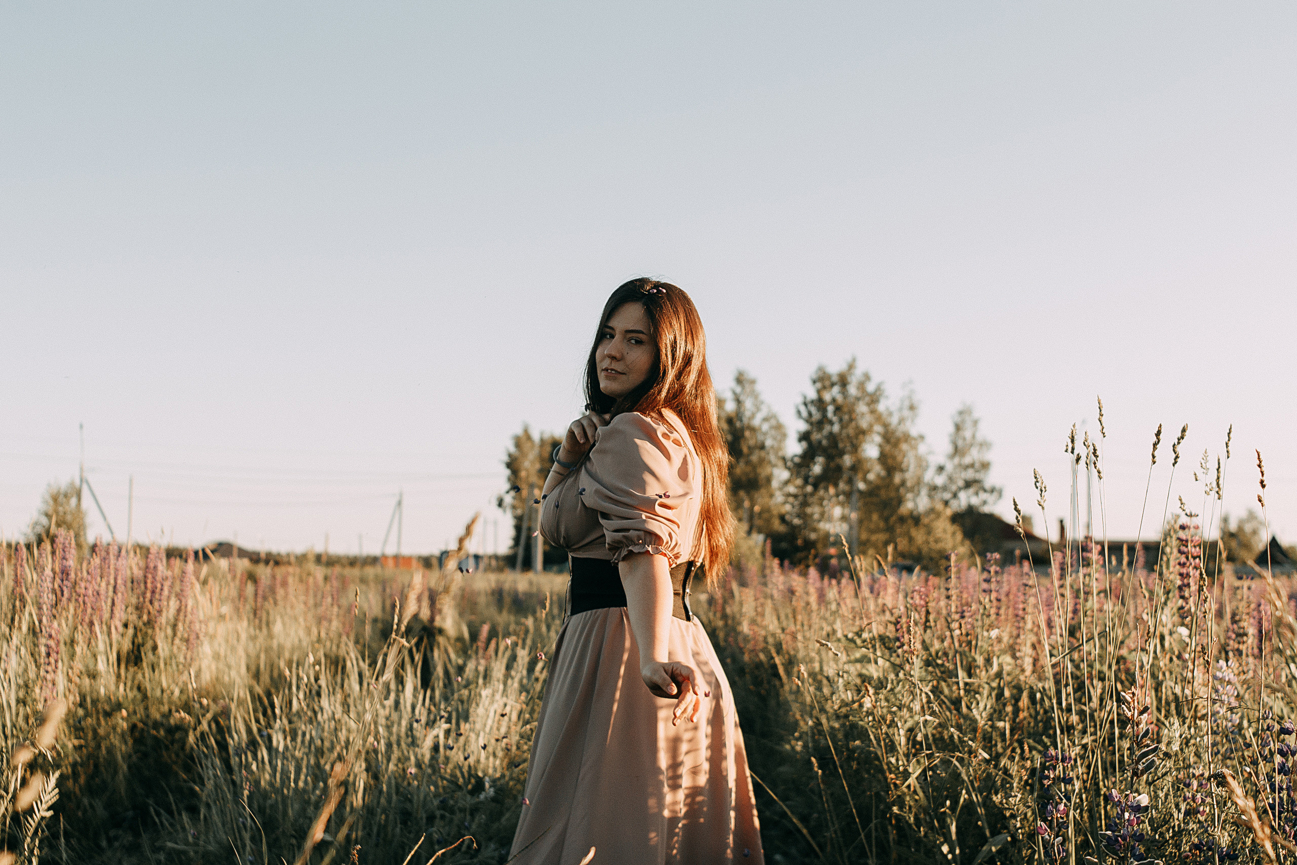 Natalia is in lupins. Wedding and portrait photographer in Beograd Ekaterina Makedonskaya
