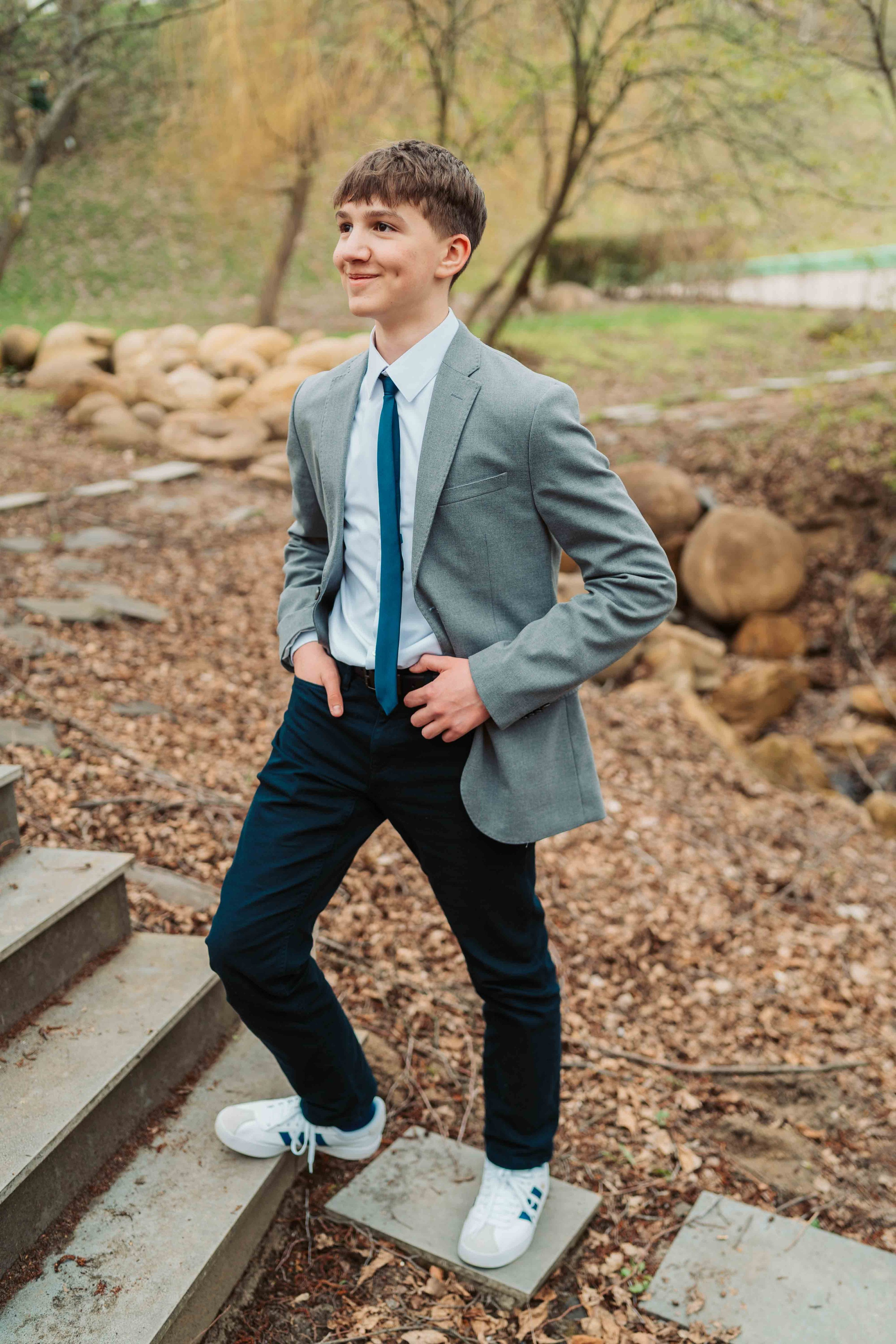 8A — George Barițiu. Contrast Studio