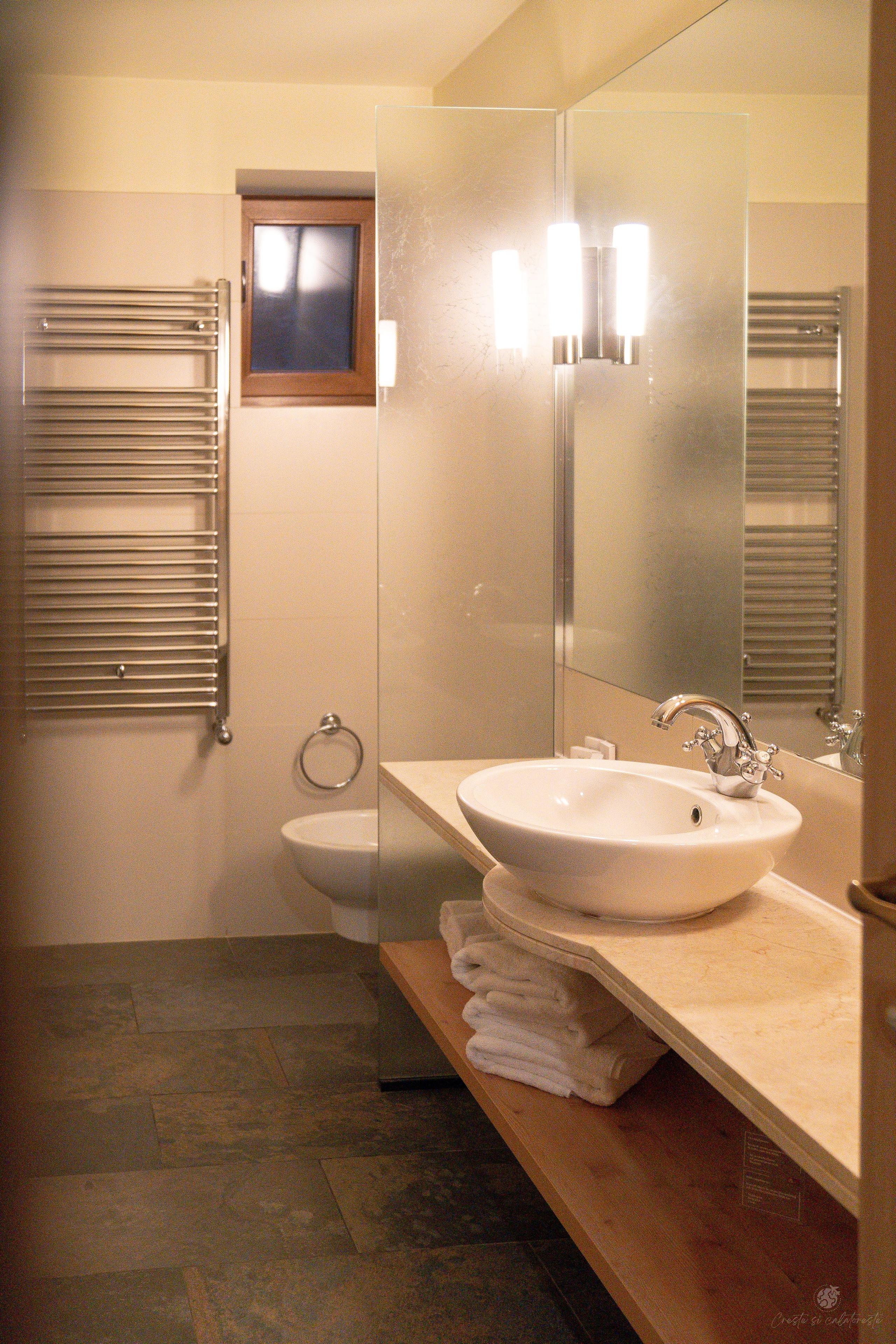 Ana Hotels. Creste si calatoreste