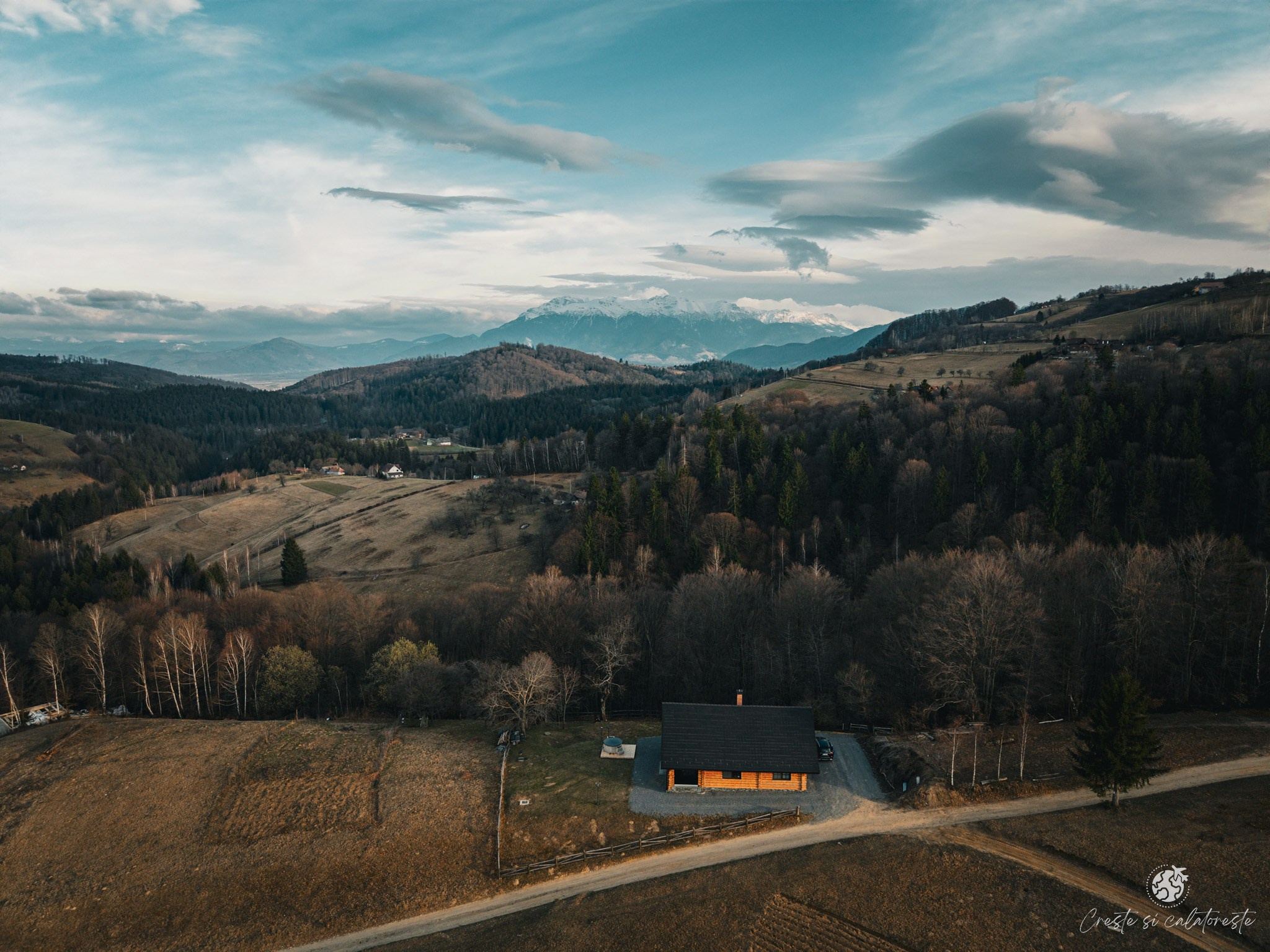 Amber Hills. Creste si calatoreste