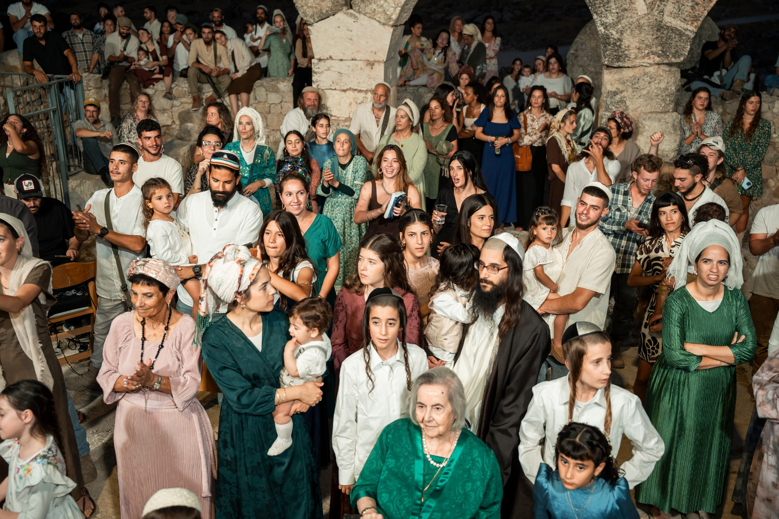 עדן ושלהבת. יוסף מזרחי צילום חתונה, ברית וזוגיות. צלם מקצועי שאוהב להוציא אתכם הכי יפים ברגעים הכי מרגשים