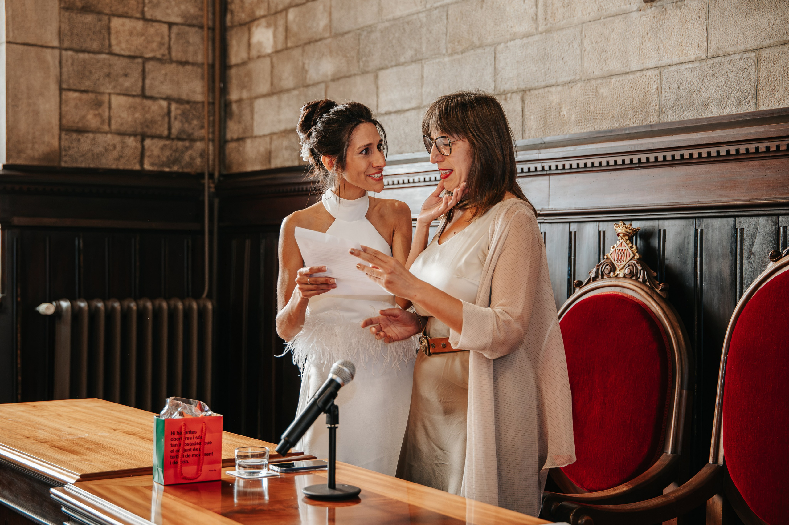 Anna & Alex, 19/09/2026, Ayuntamiento de Girona, Restaurante Mas Sola. Fotógrafa de bodas en Girona, Costa Brava | Wedding Photographer Evgenia Gruntovaya