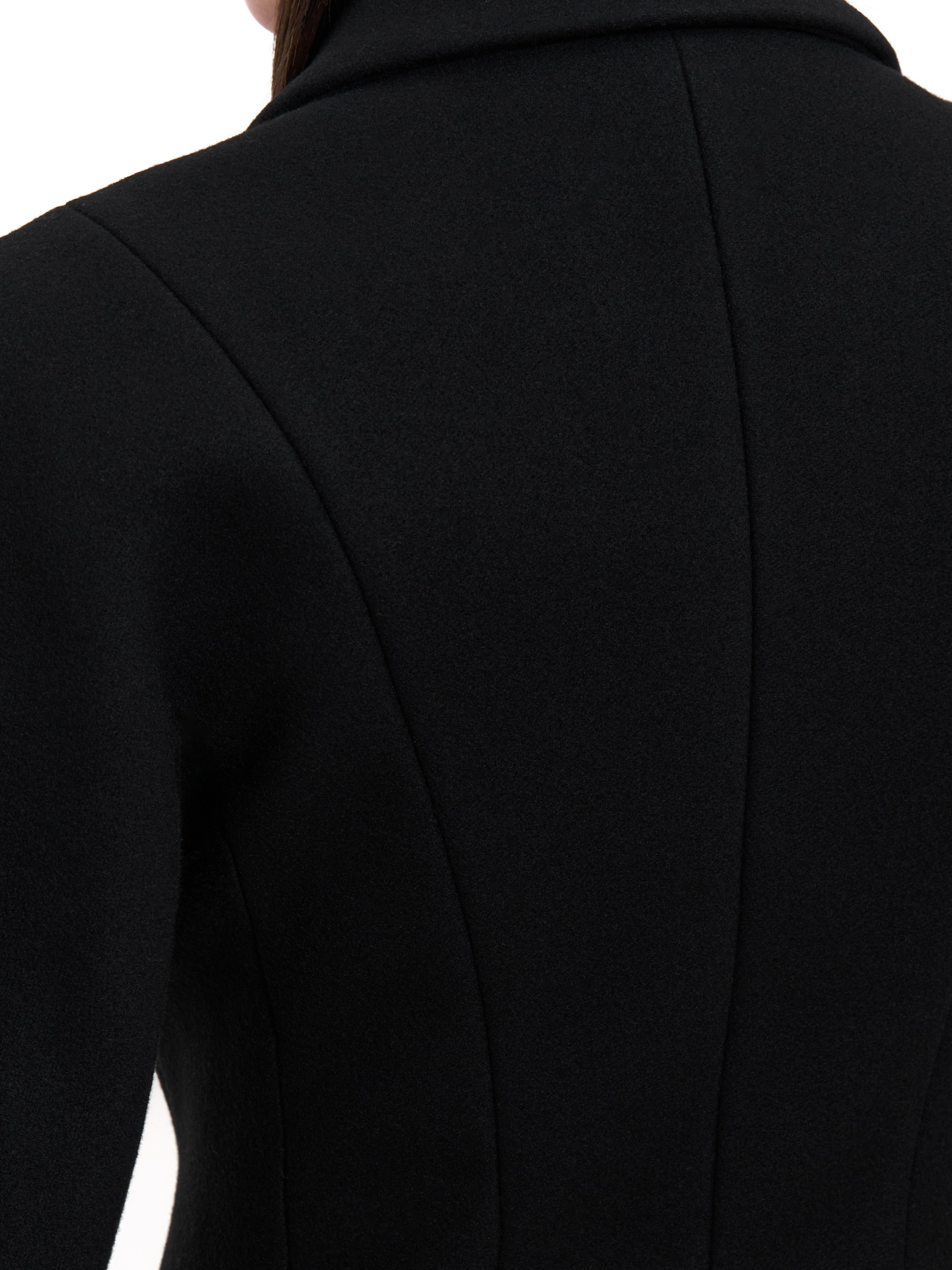 Jacquemus Curvo Coat/Catalog. Alisha Geva | Photographer in Dubai