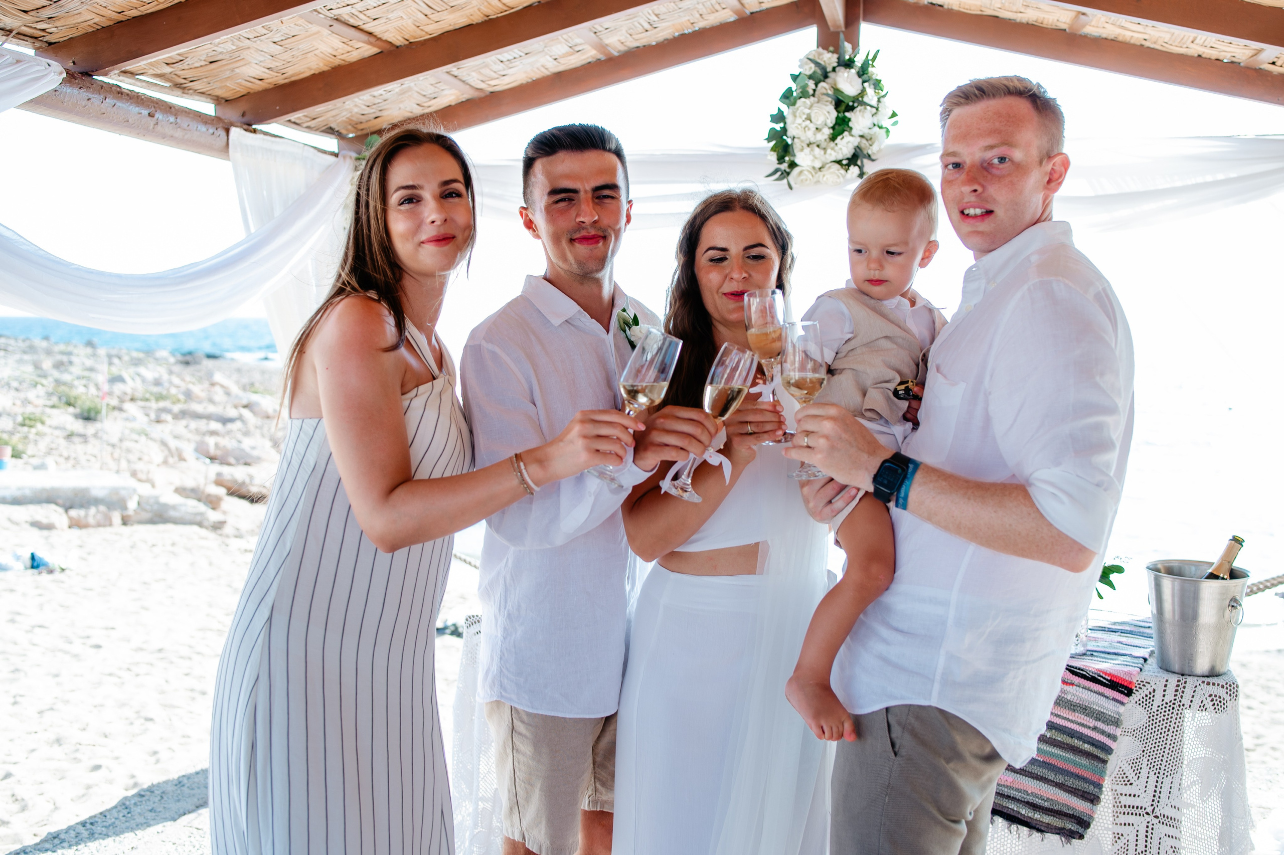 Beach ceremony. AdrianOltean.wfolio.pro